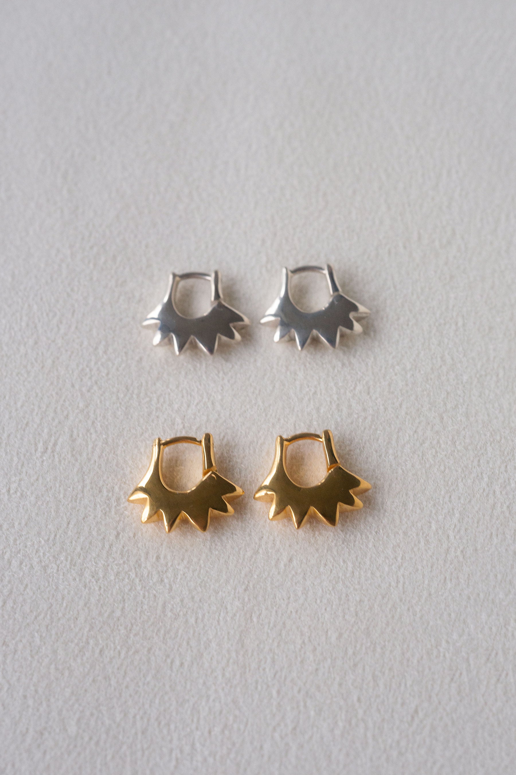 TINY SUN HOOPS｜R.ALAGAN(ララガン)公式通販｜サン(太陽)ピアス
