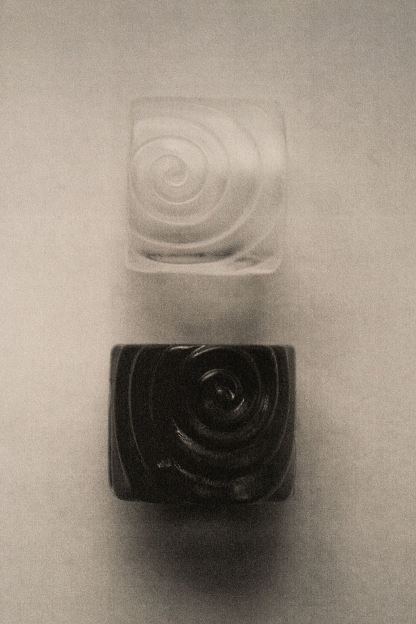 SWIRL STONE RING/CRYSTAL