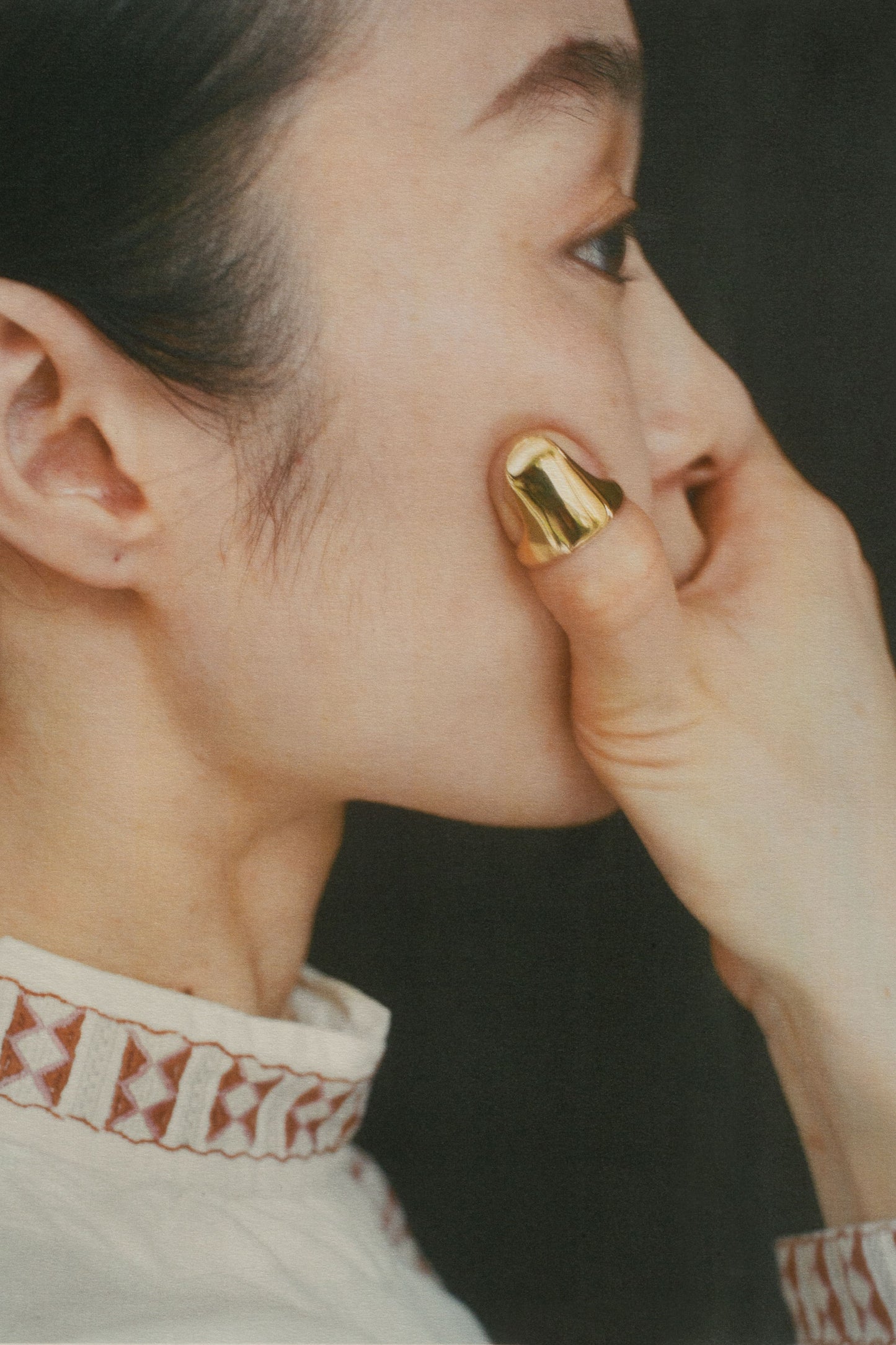 NAIL RING