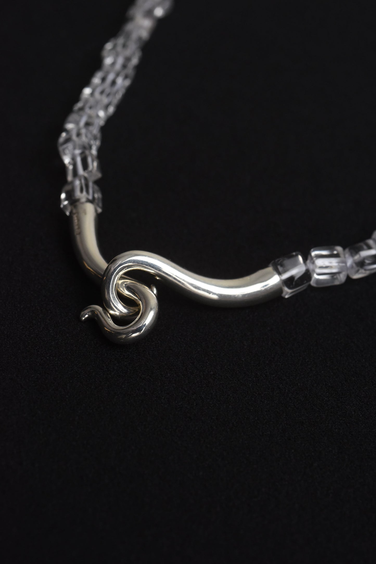 SHOKA COLLAR / CUBE CRYSTAL