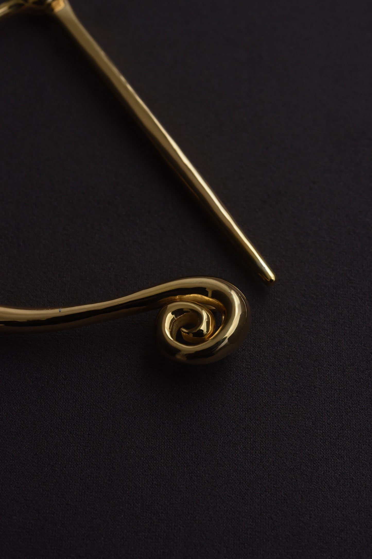 FIBULA BANGLE