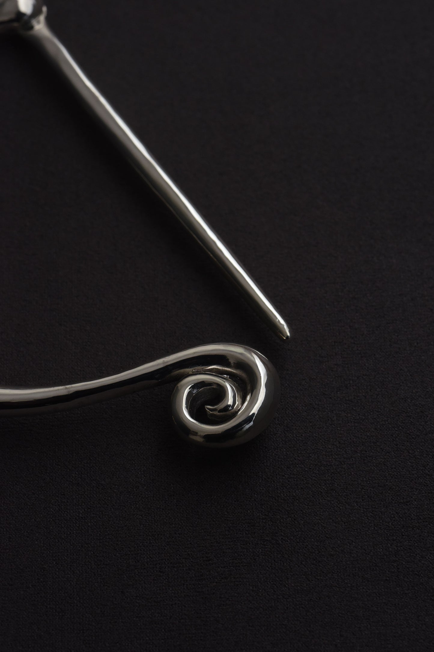 FIBULA BANGLE