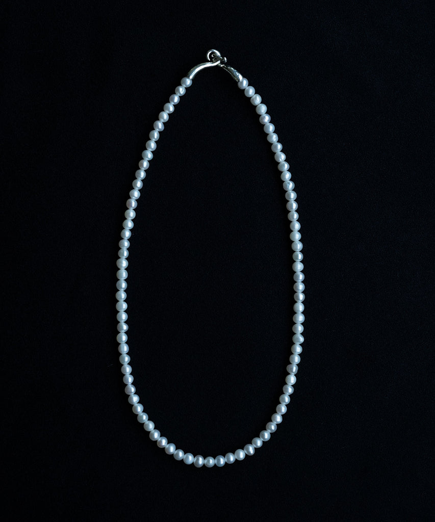 <tc>BABY PEARL COLLAR</tc>