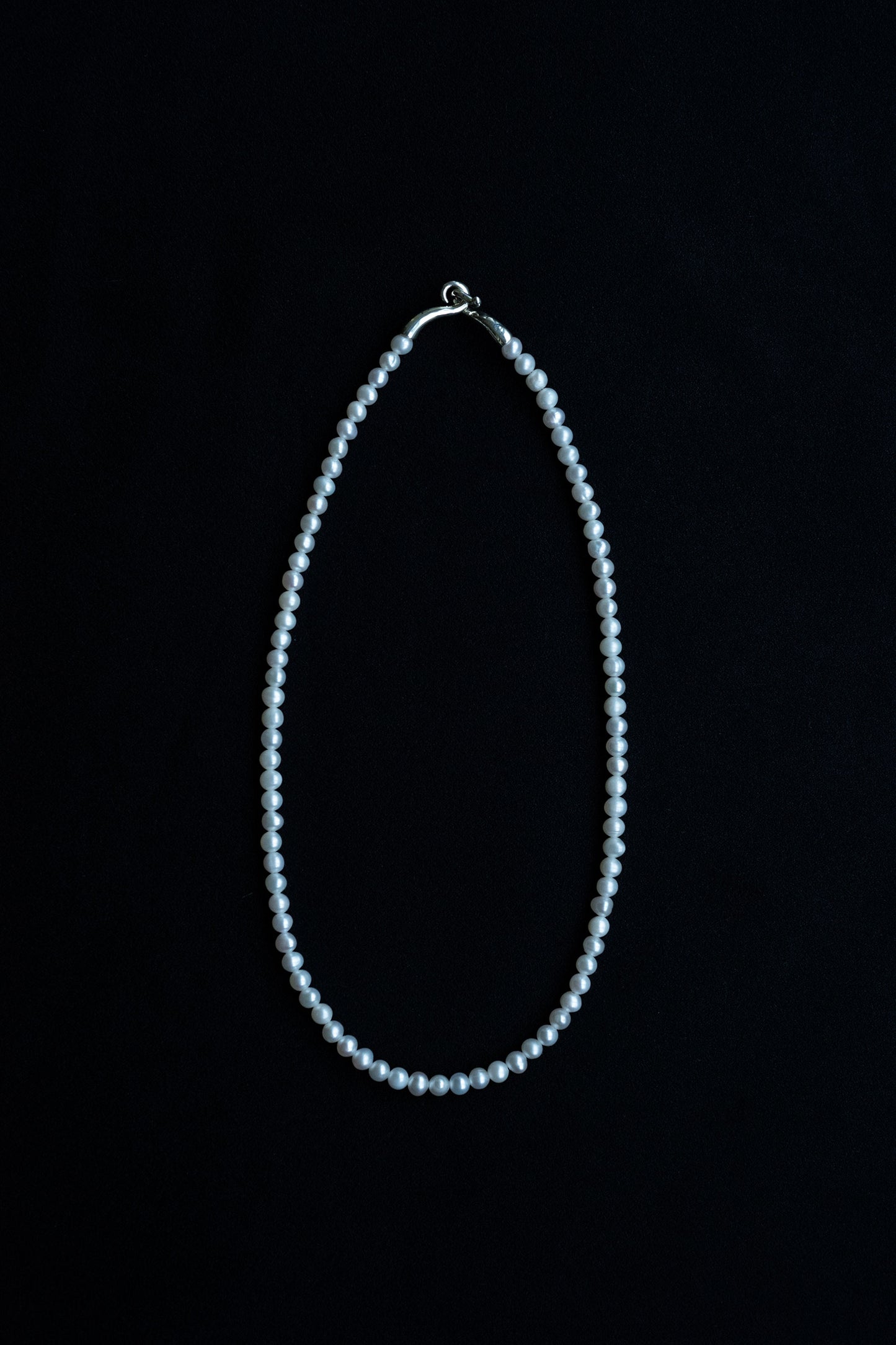 BABY PEARL COLLAR