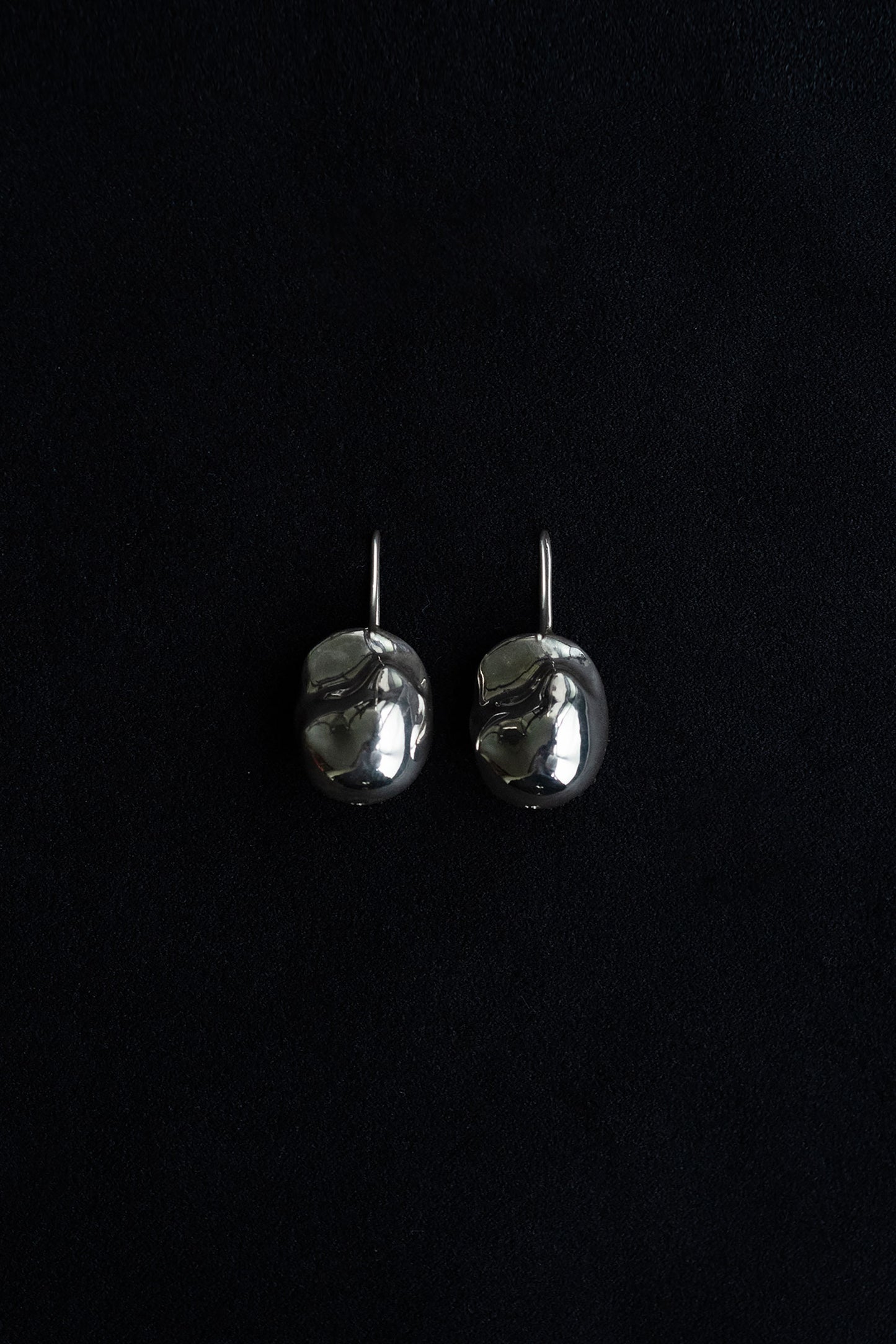 SILVER PEARL EARRINGS