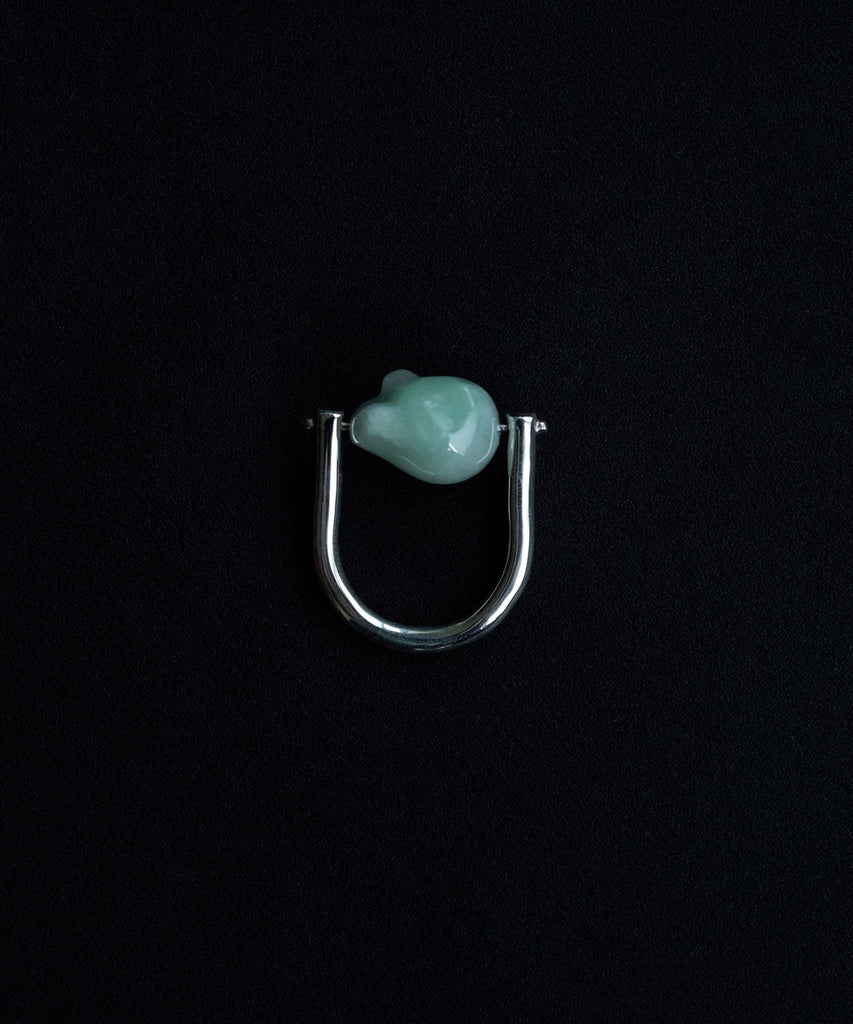 <tc>DISTORTED STONE RING</tc>