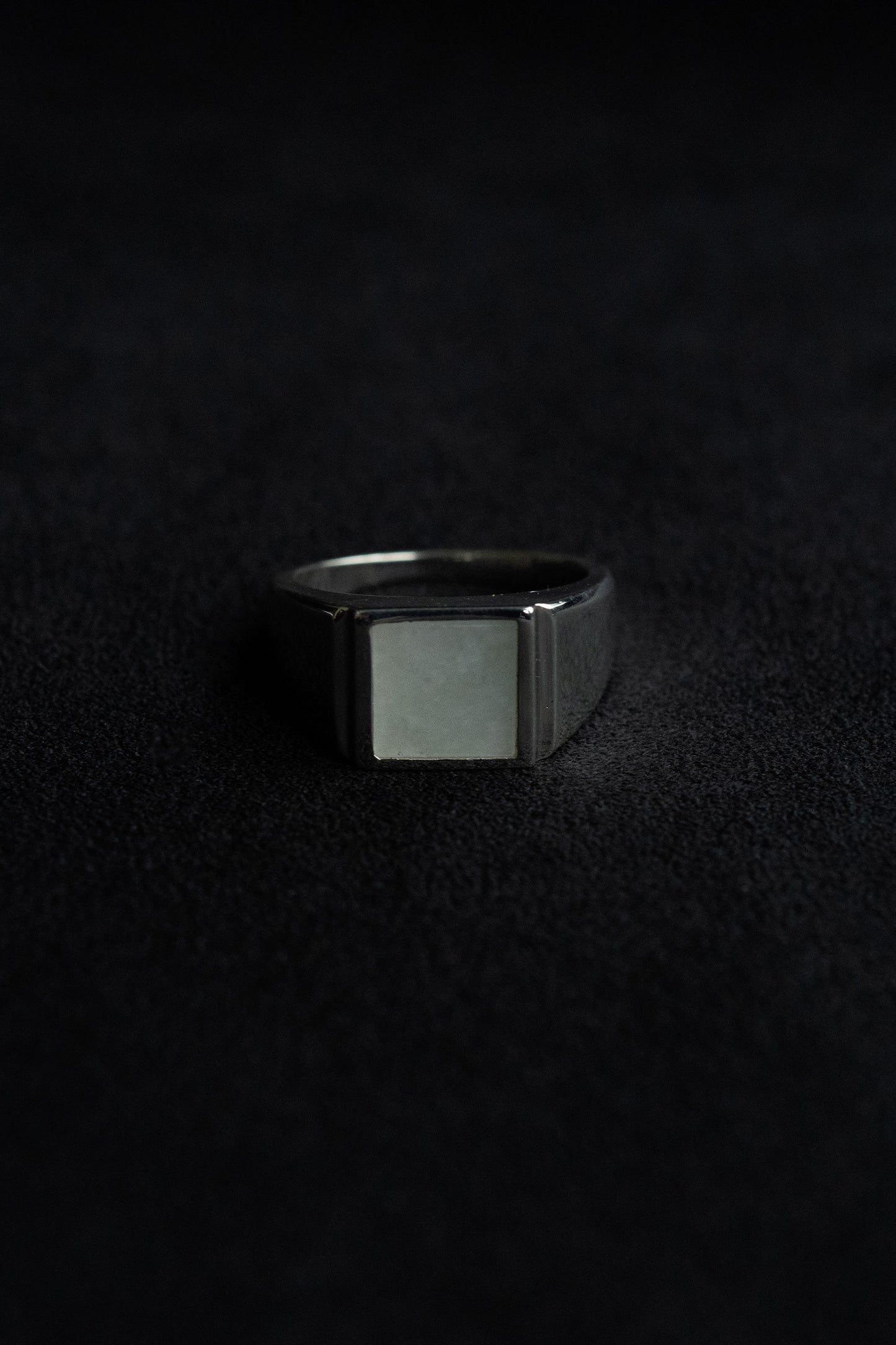 SIGNET RING/JADEITE