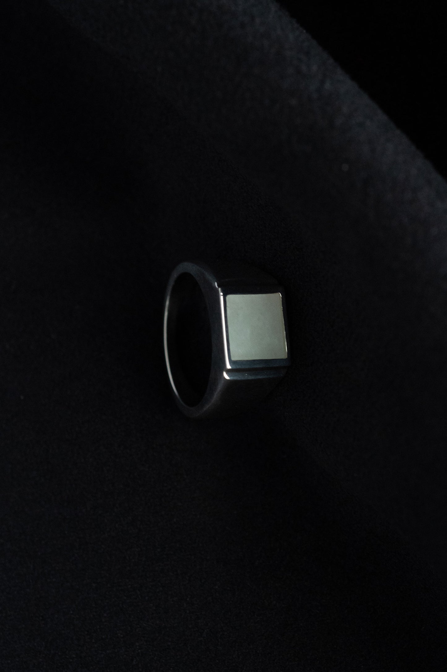 SIGNET RING/JADEITE