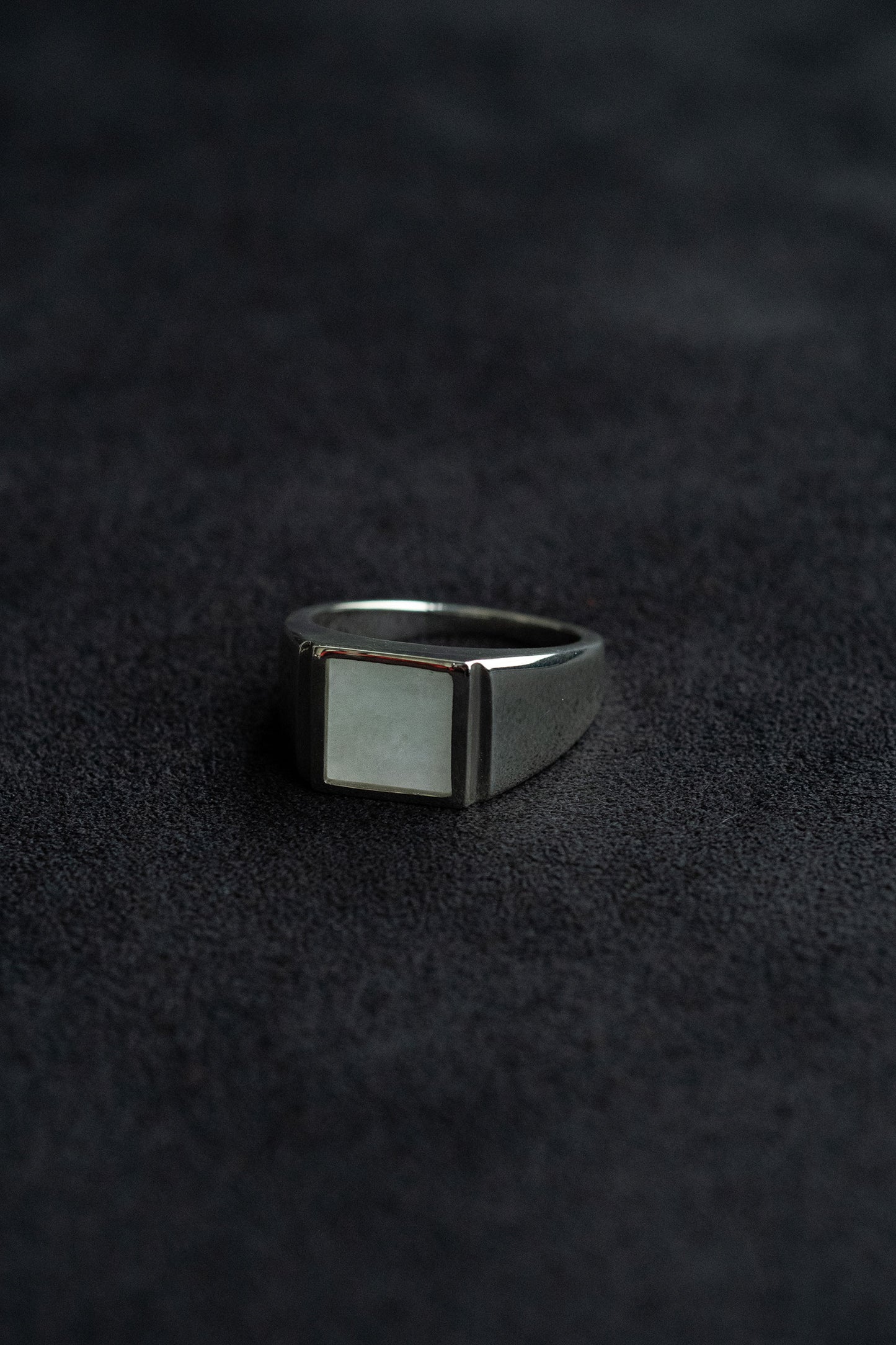 SIGNET RING/JADEITE