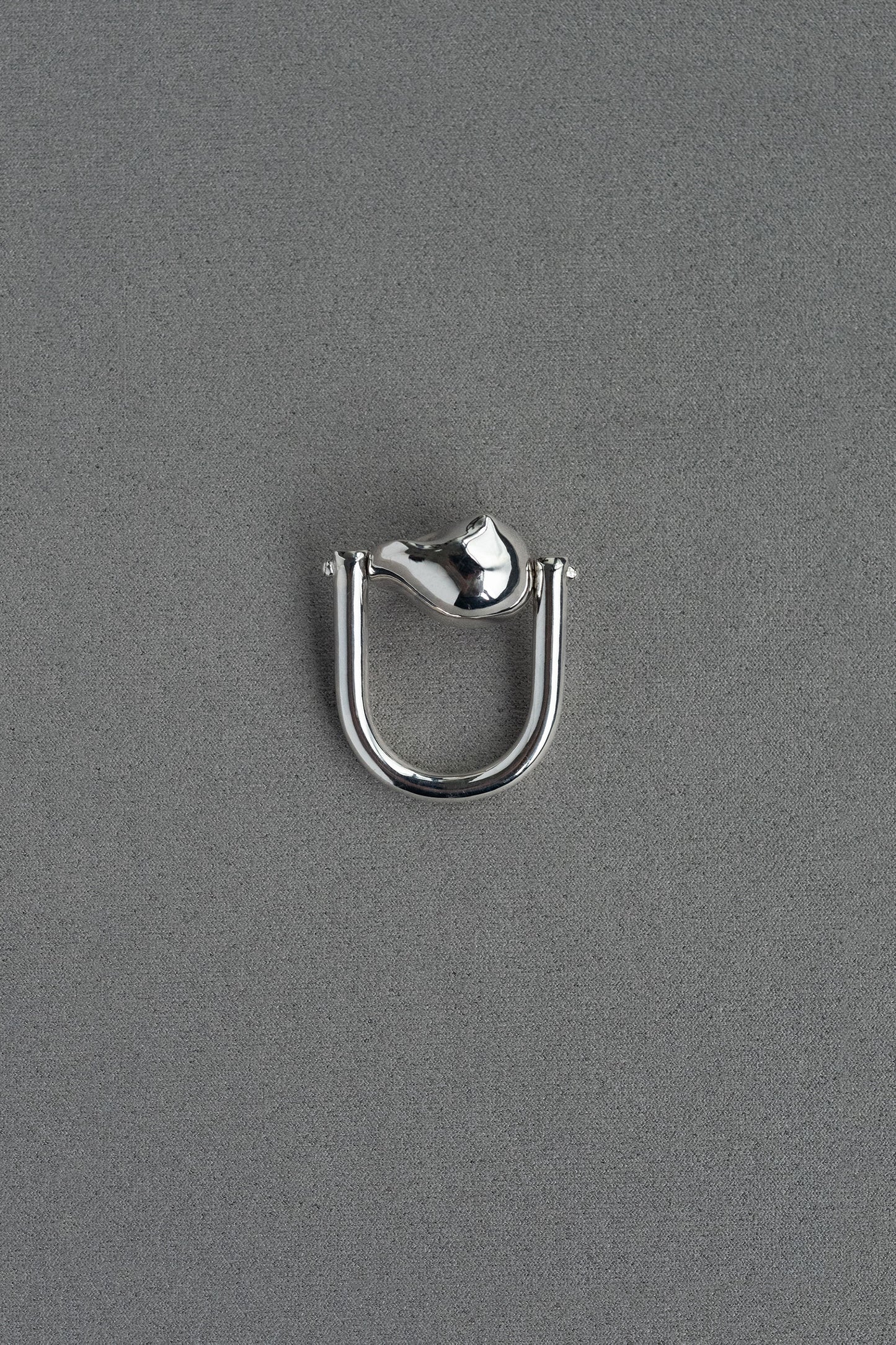 SILVER PEARL RING