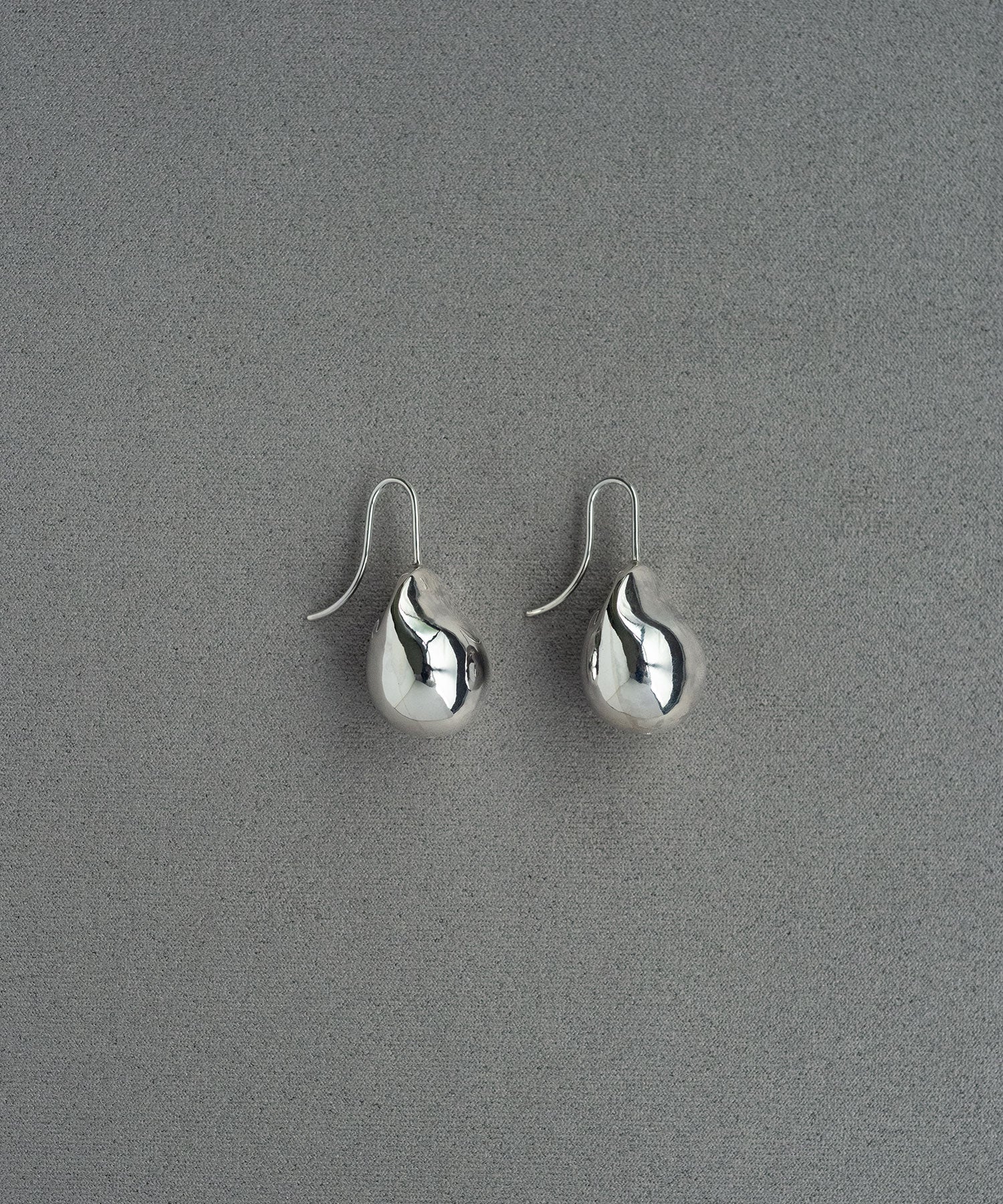 SILVER PEARL EARRINGS｜R.ALAGAN(ララガン)公式通販｜シルバー