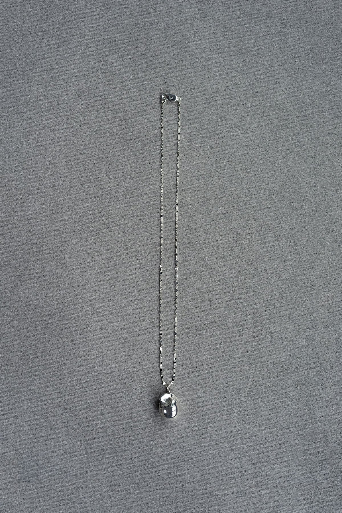 SILVER PEARL  NECKLACE