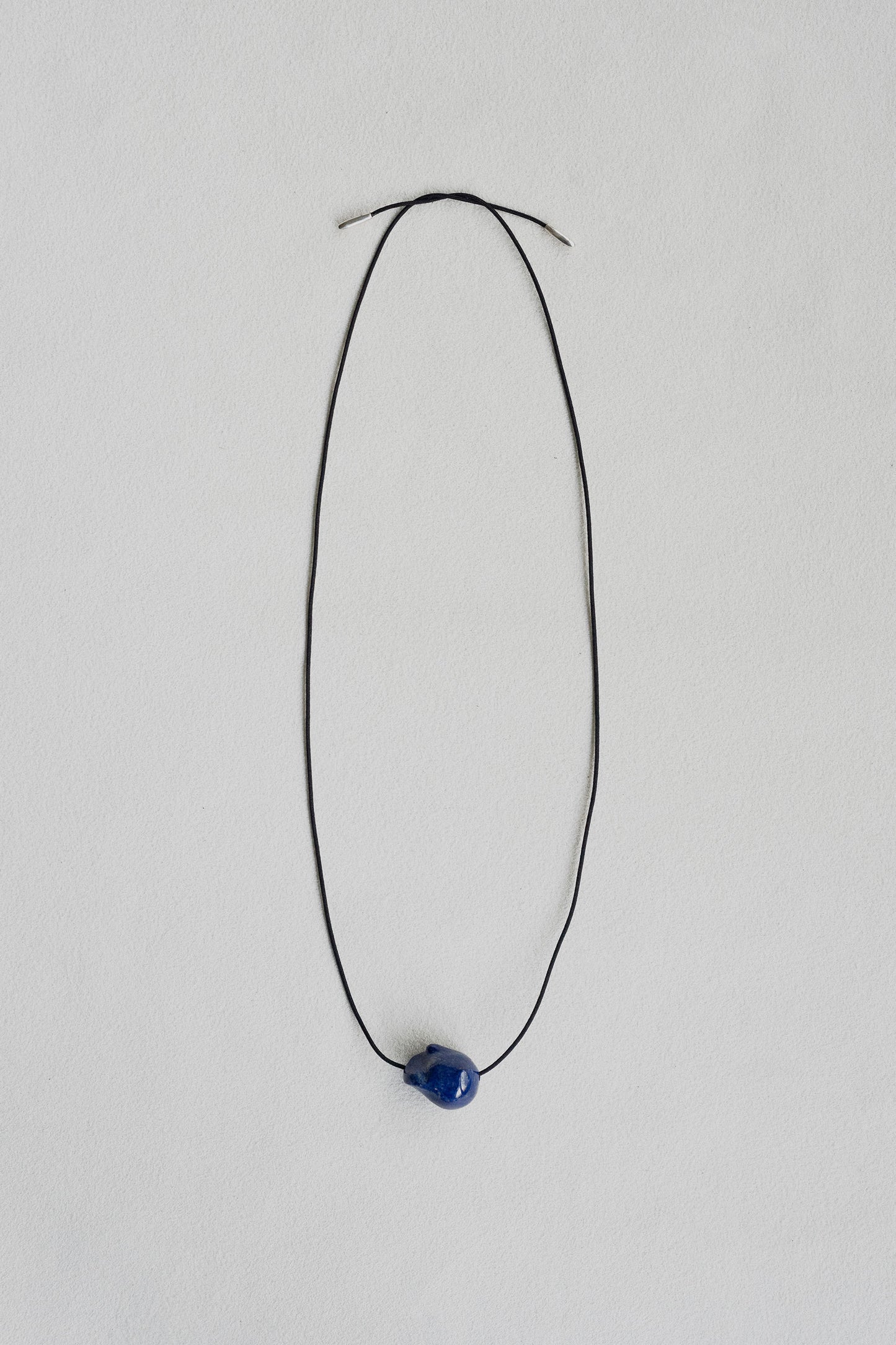 DISTORTED STONE CHOKER