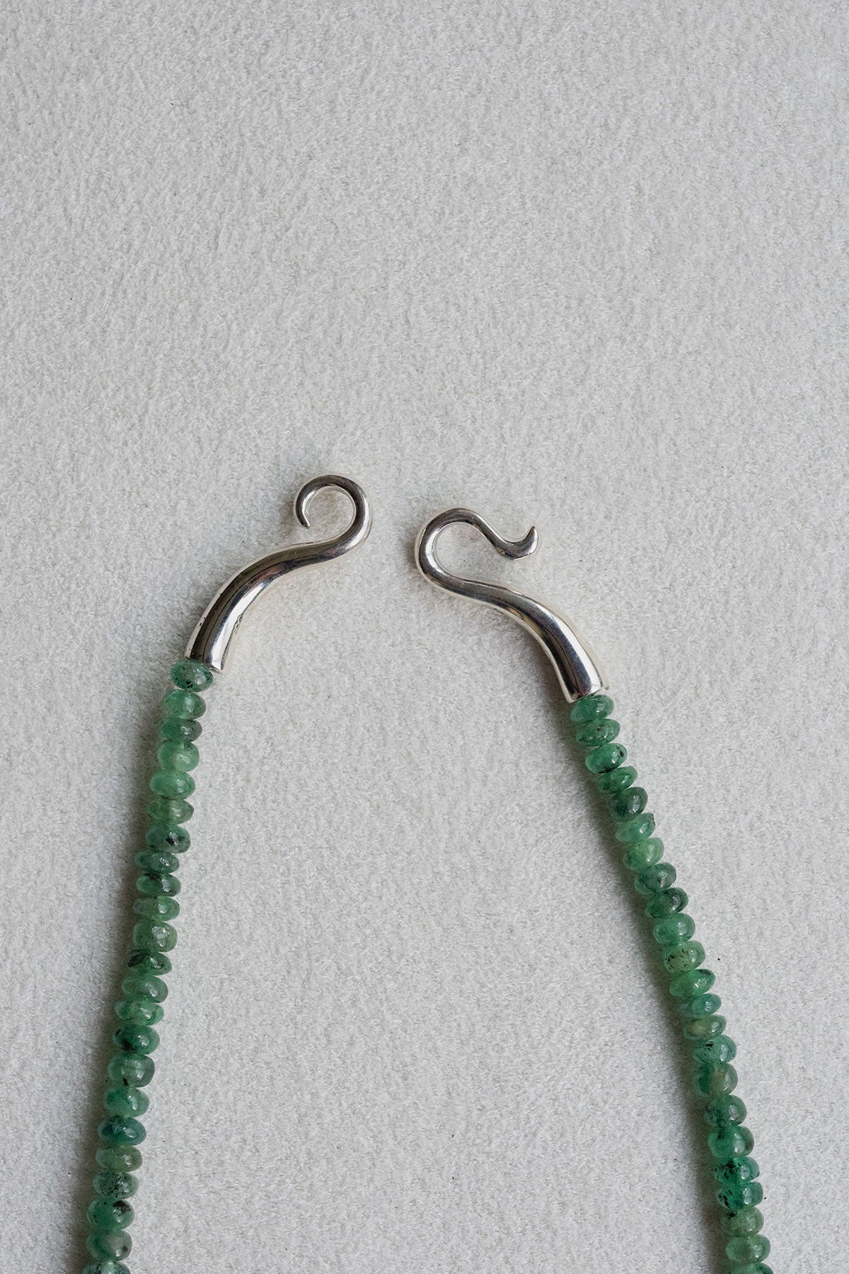 SMALL SHOKA COLLAR /EMERALD