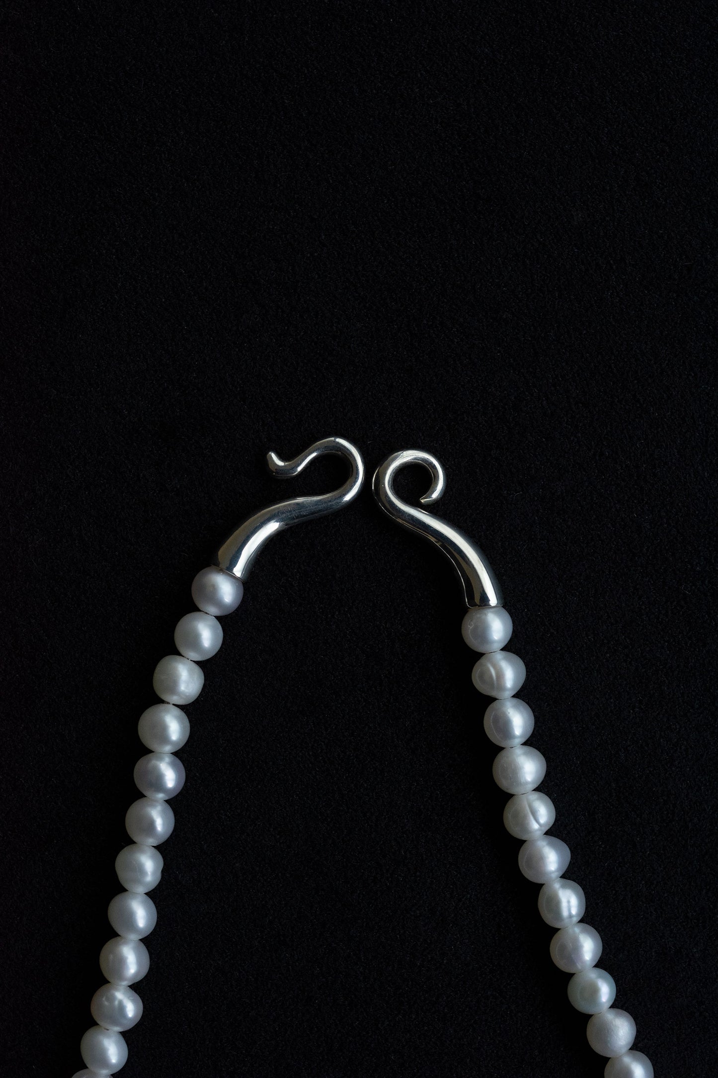 BABY PEARL COLLAR