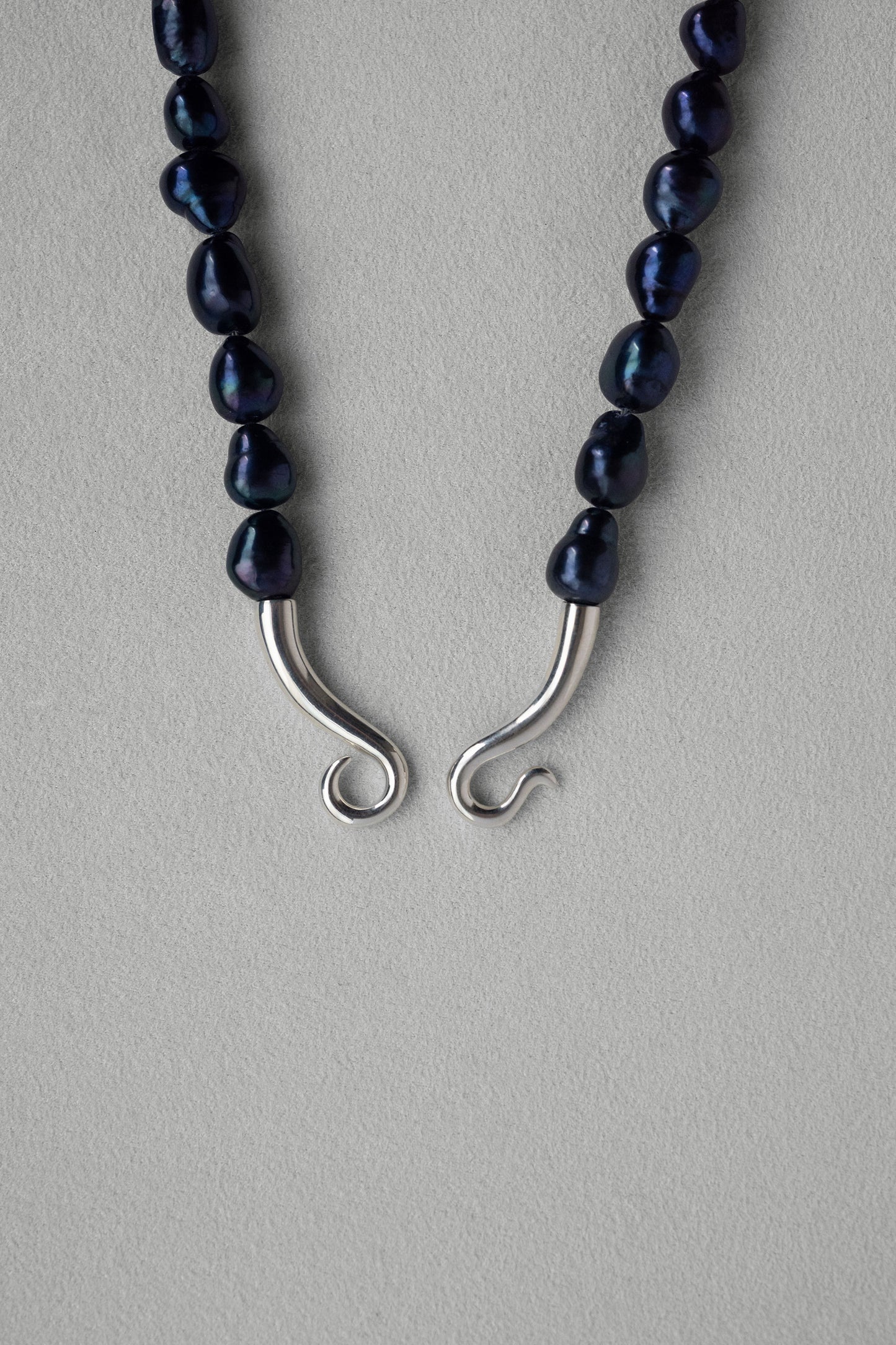 SHOKA RURI PEARL COLLAR