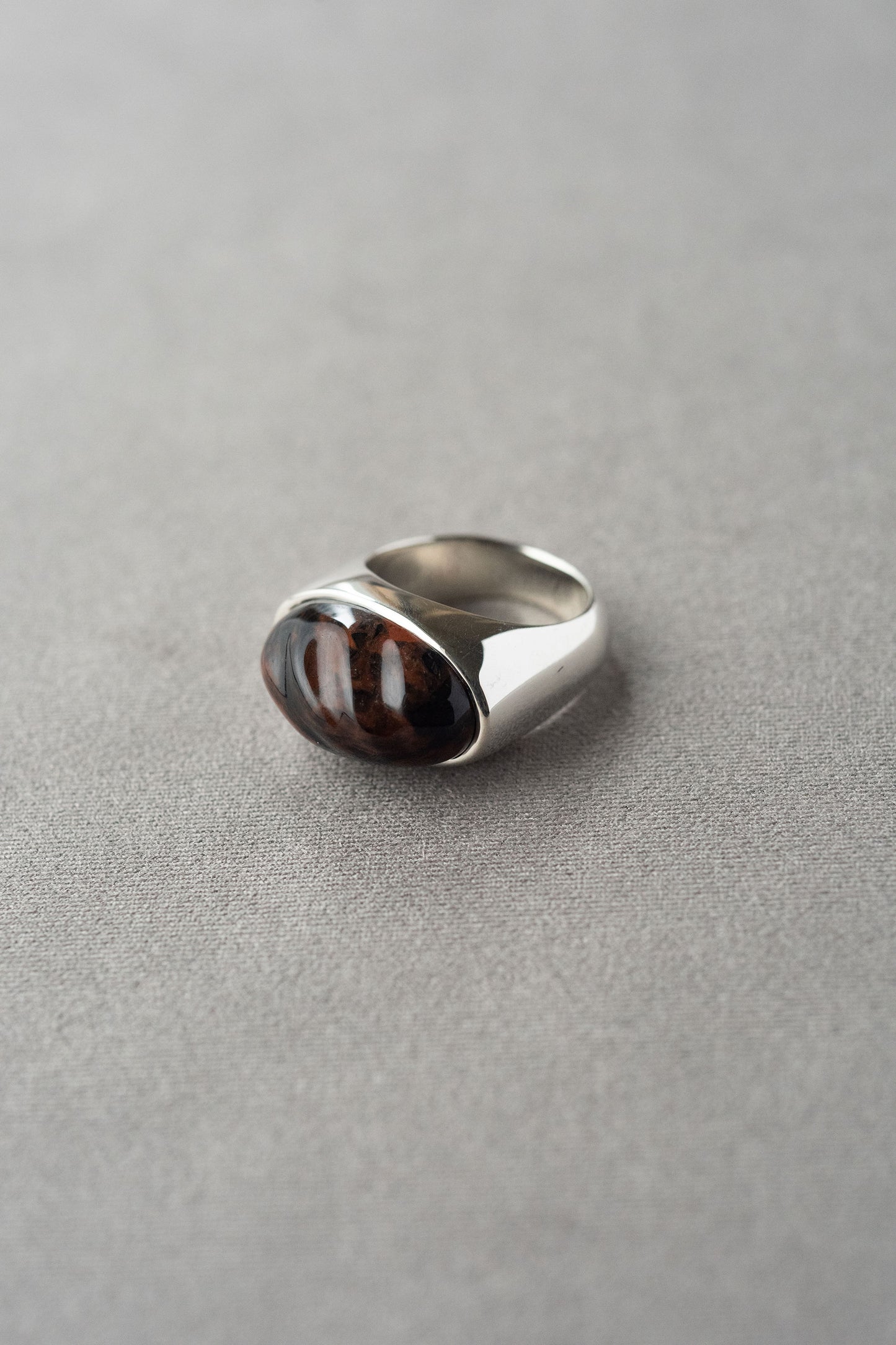 QUIETUDE RING