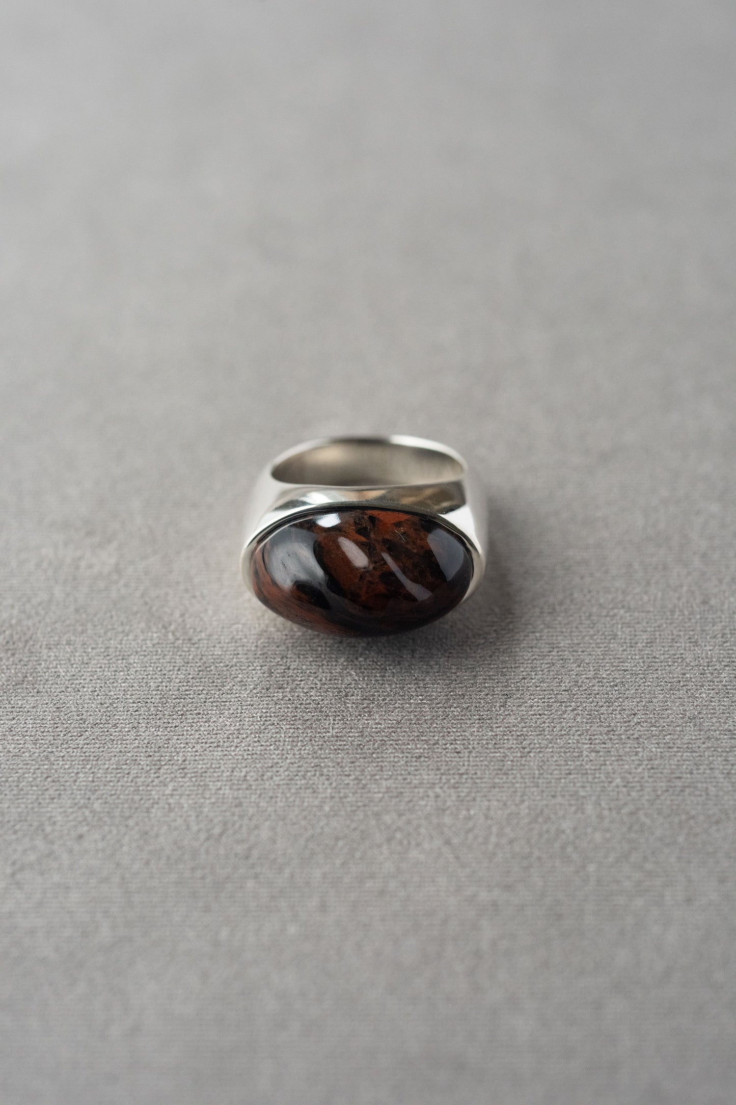 QUIETUDE RING