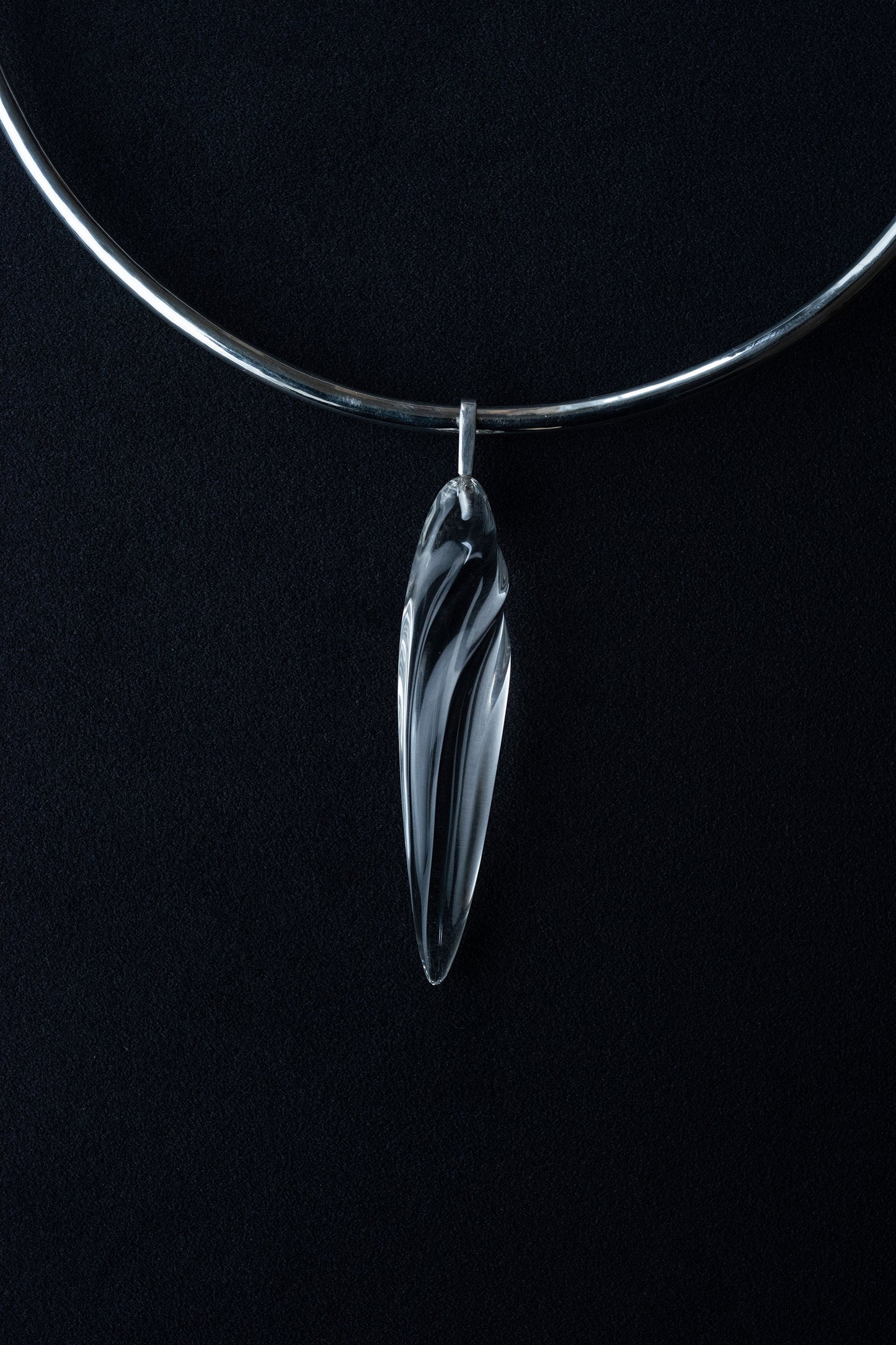 QUIETUDE COLLAR
