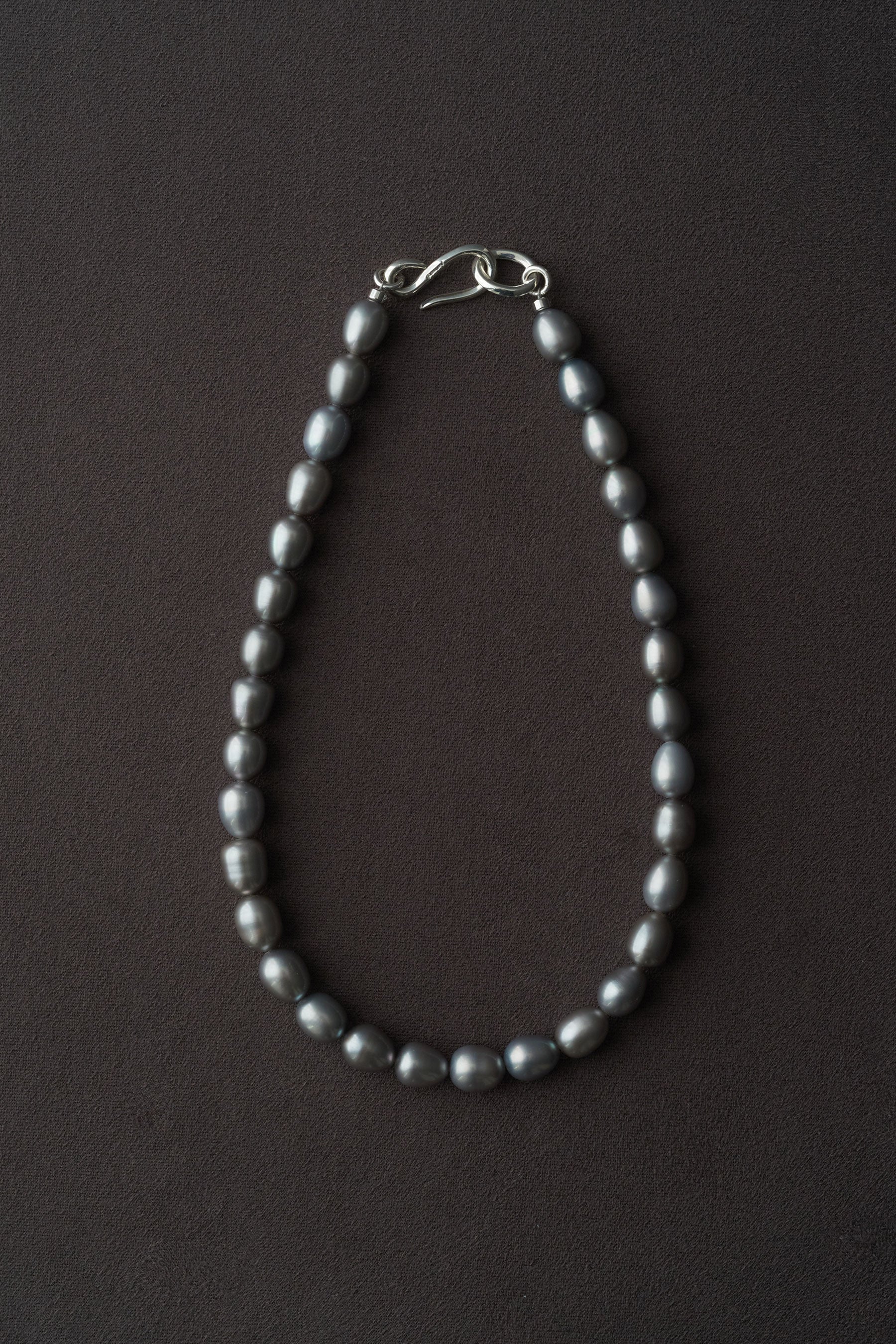 GRAY SHORT PEARL NECKLACE｜R.ALAGAN(ララガン)公式通販
