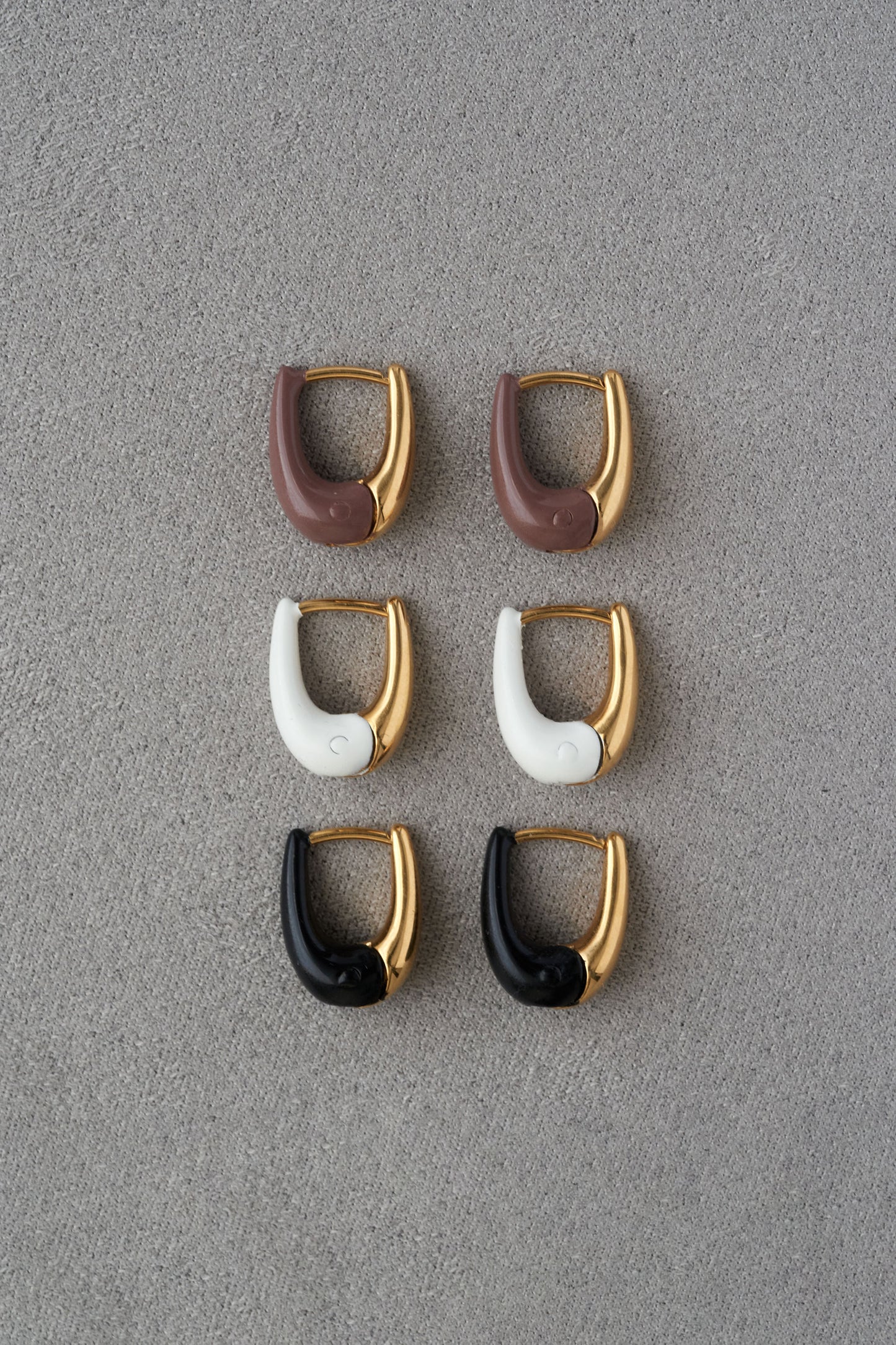 DIPPED TINY TINY PUFFY HOOPS
