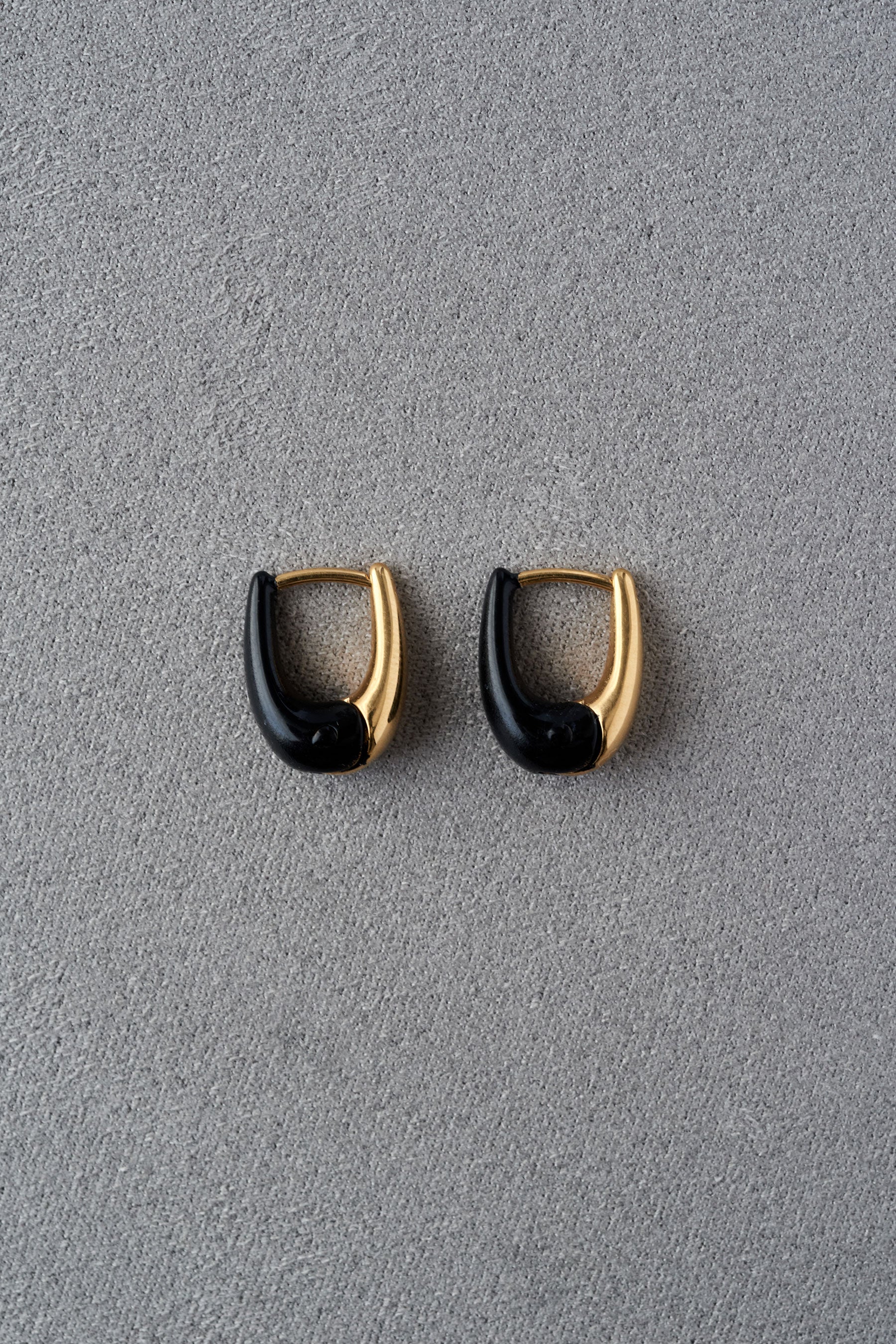 DIPPED TINY TINY PUFFY HOOPS｜R.ALAGAN(ララガン)公式通販