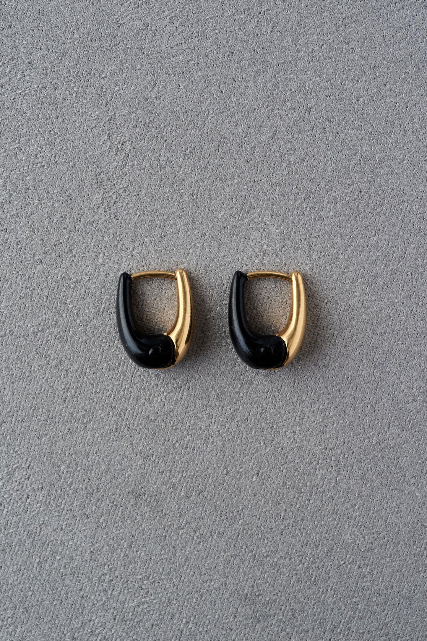 DIPPED TINY TINY PUFFY HOOPS