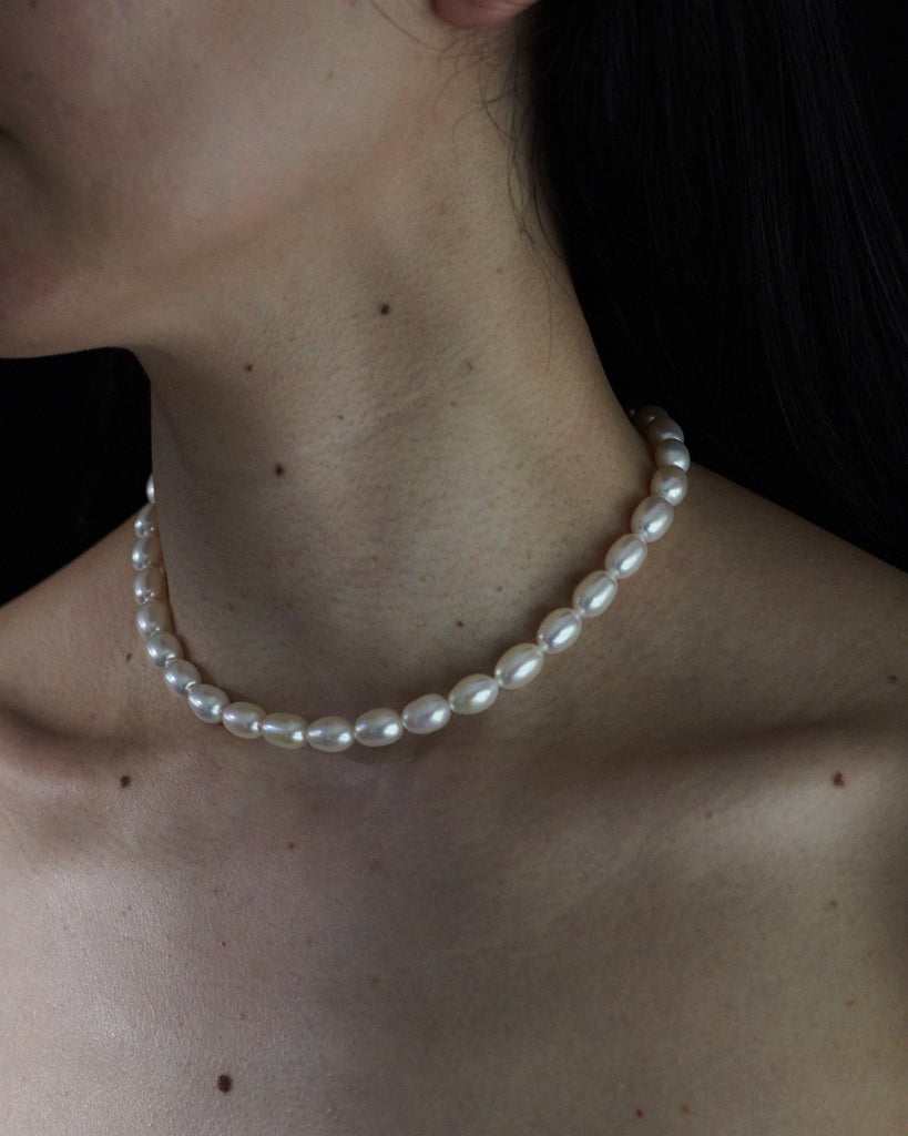 <tc>MEDIUM OVAL PEARL COLLAR</tc>