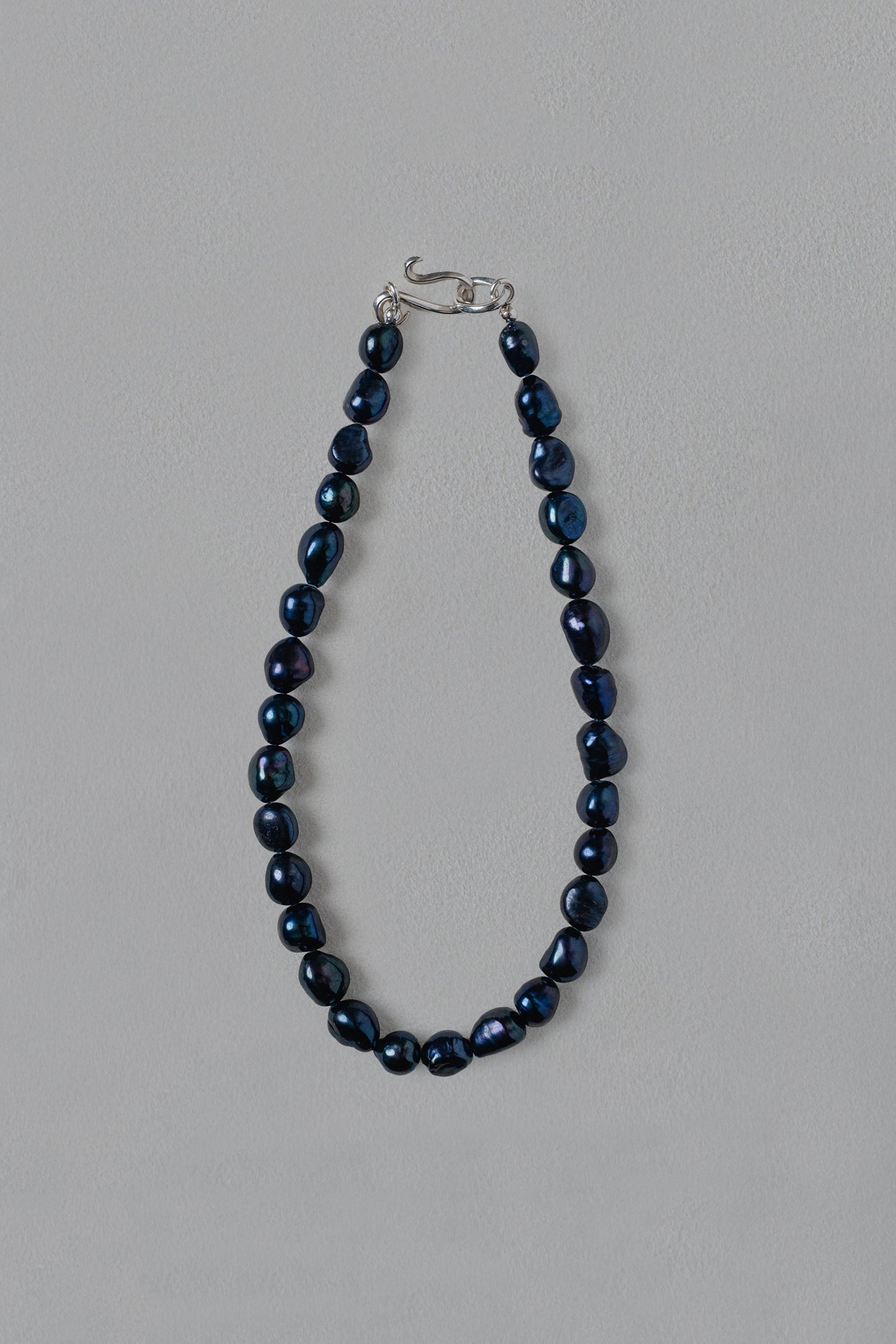 RURI SHORT PEARL NECKLACE
