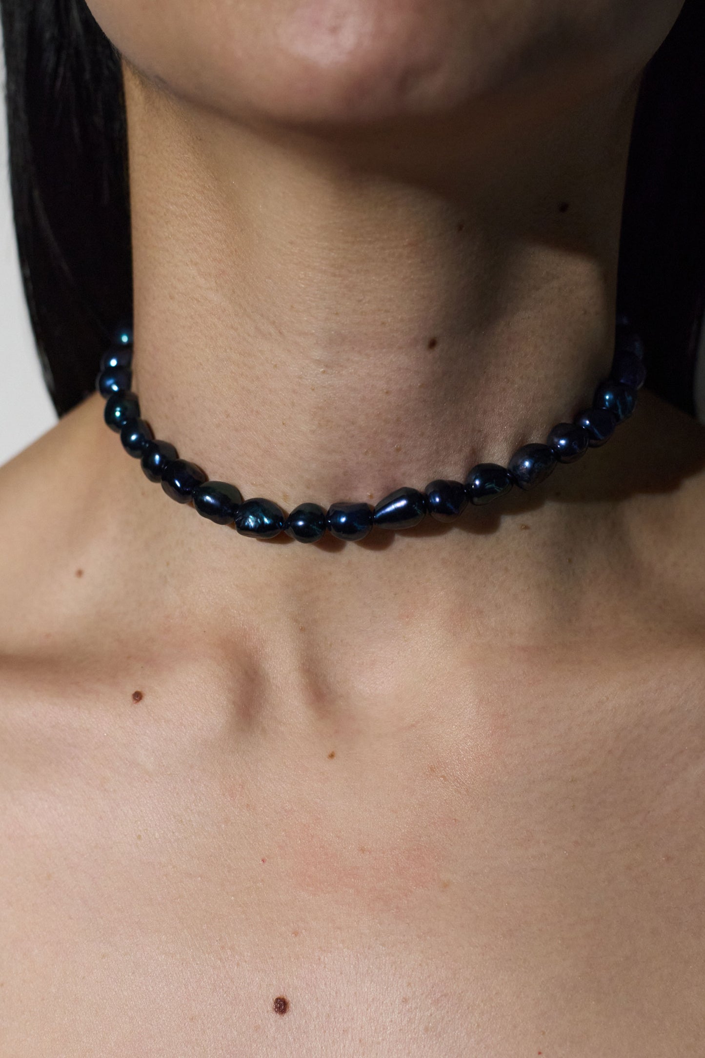 RURI SHORT PEARL NECKLACE