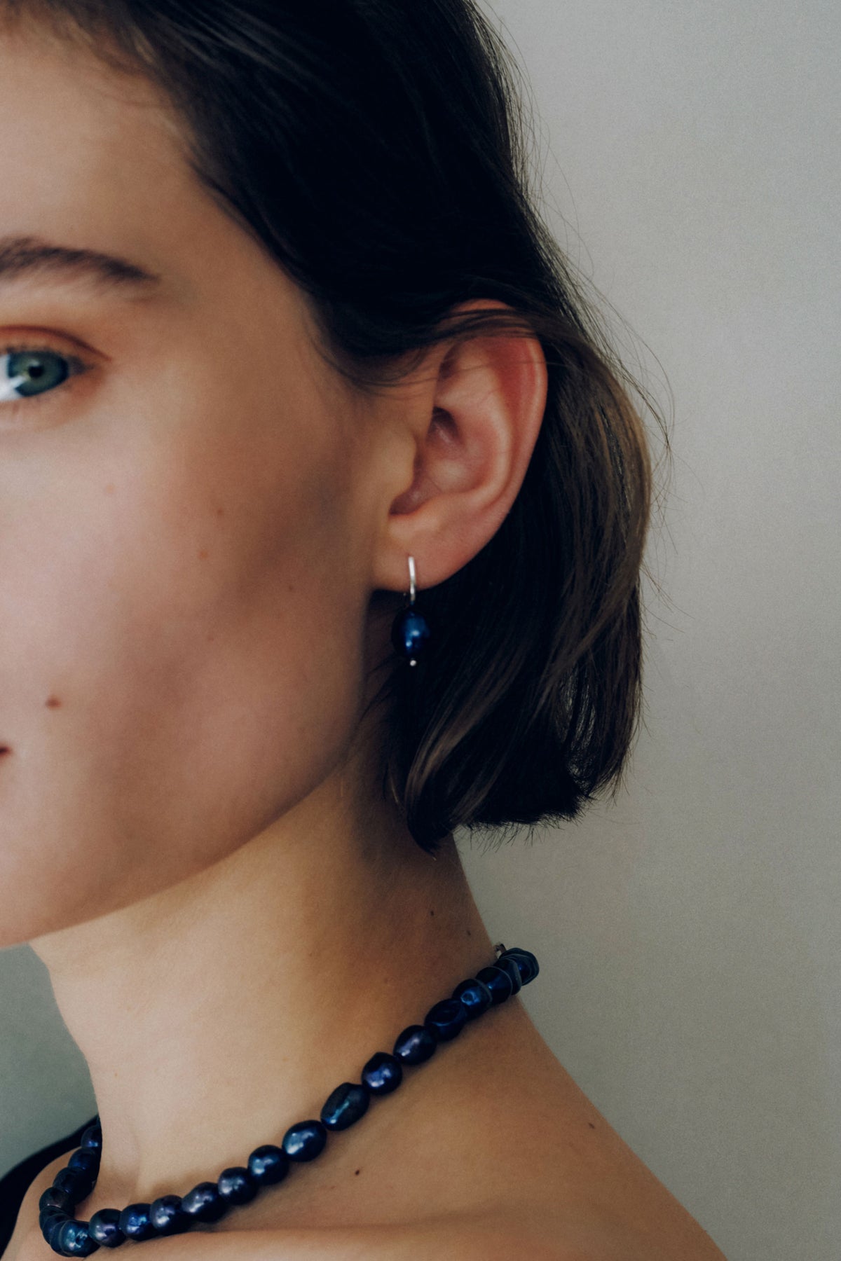 DEWDROP RURI PEARL HOOPS