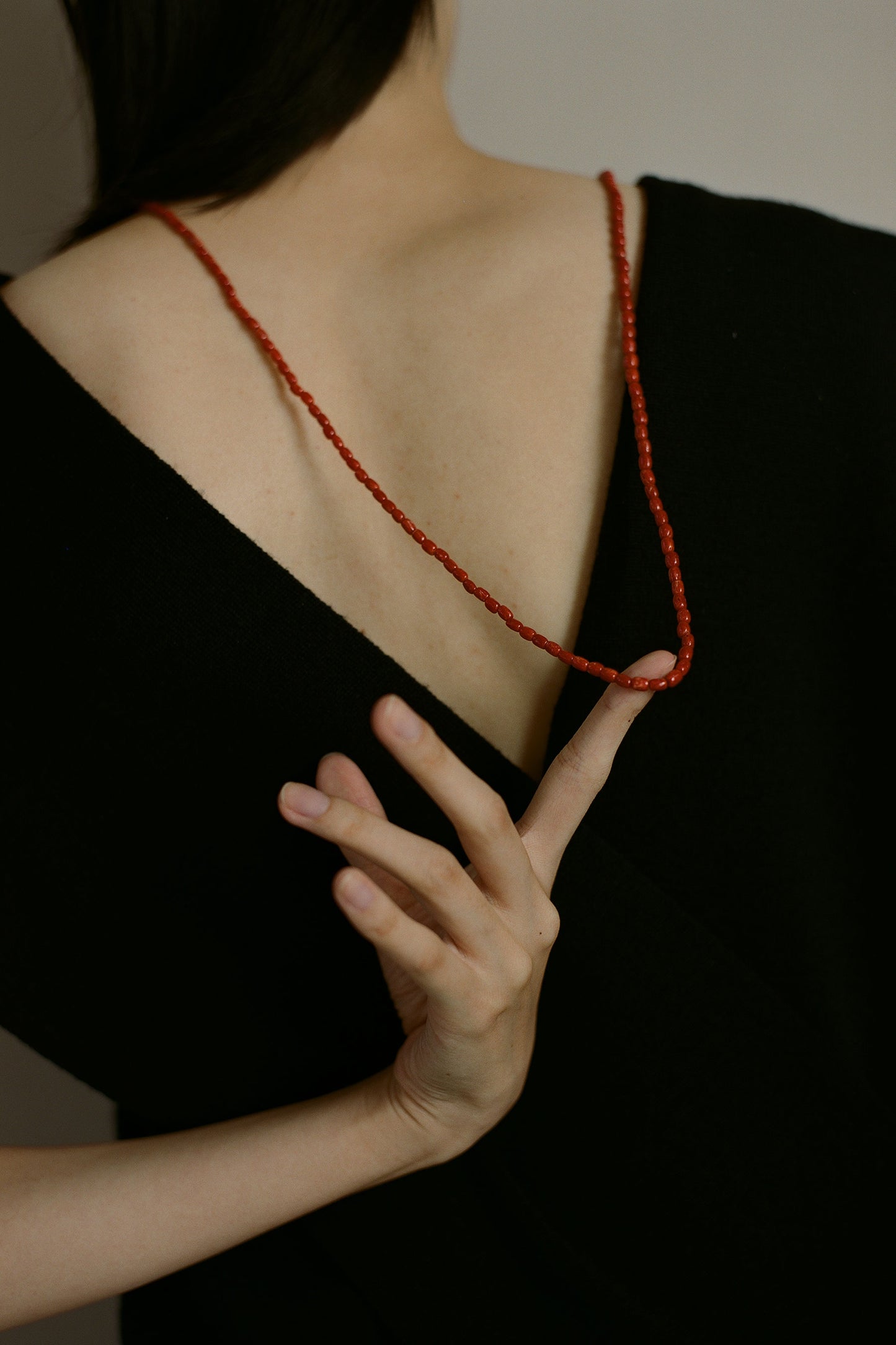 LONG CORAL NECKLACE