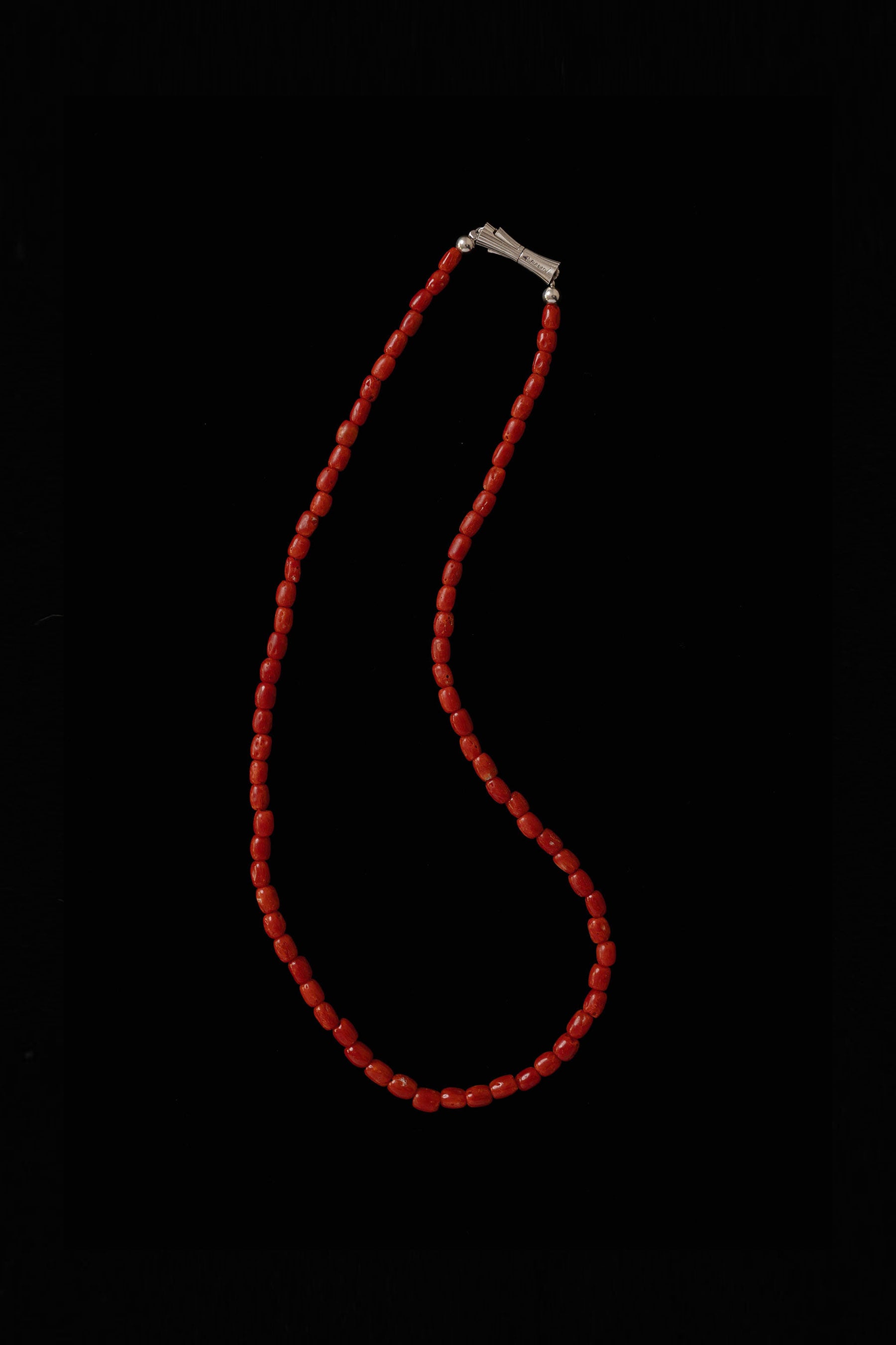 SHORT CORAL NECKLACE
