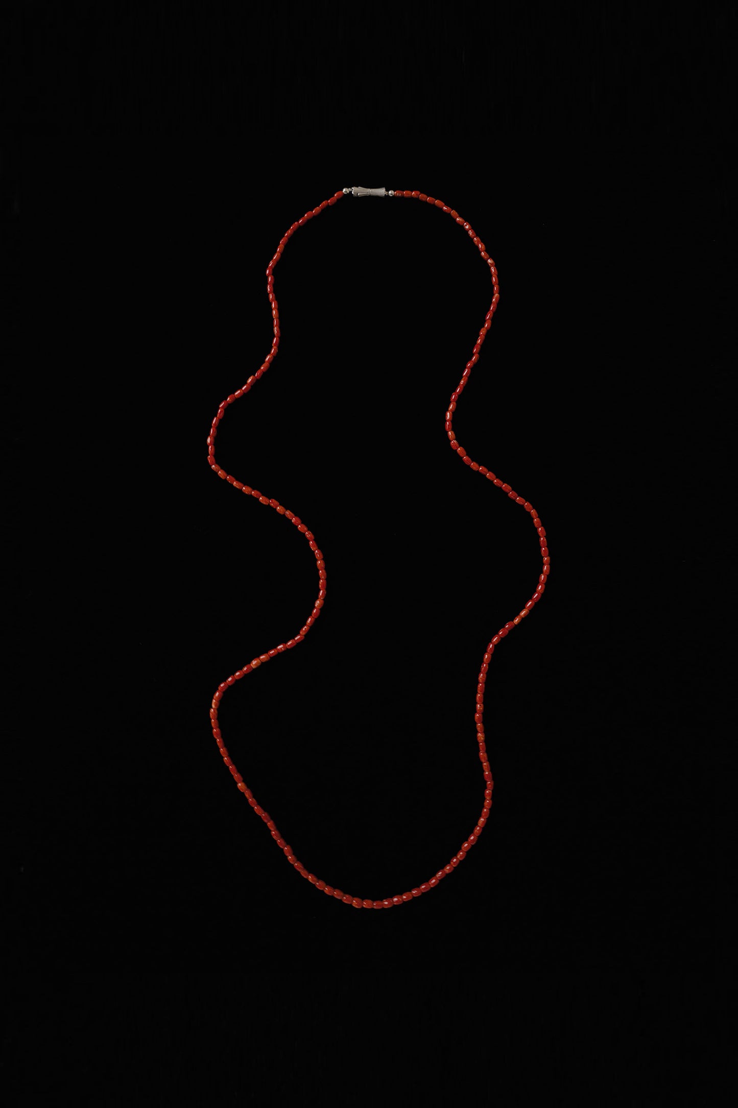LONG CORAL NECKLACE
