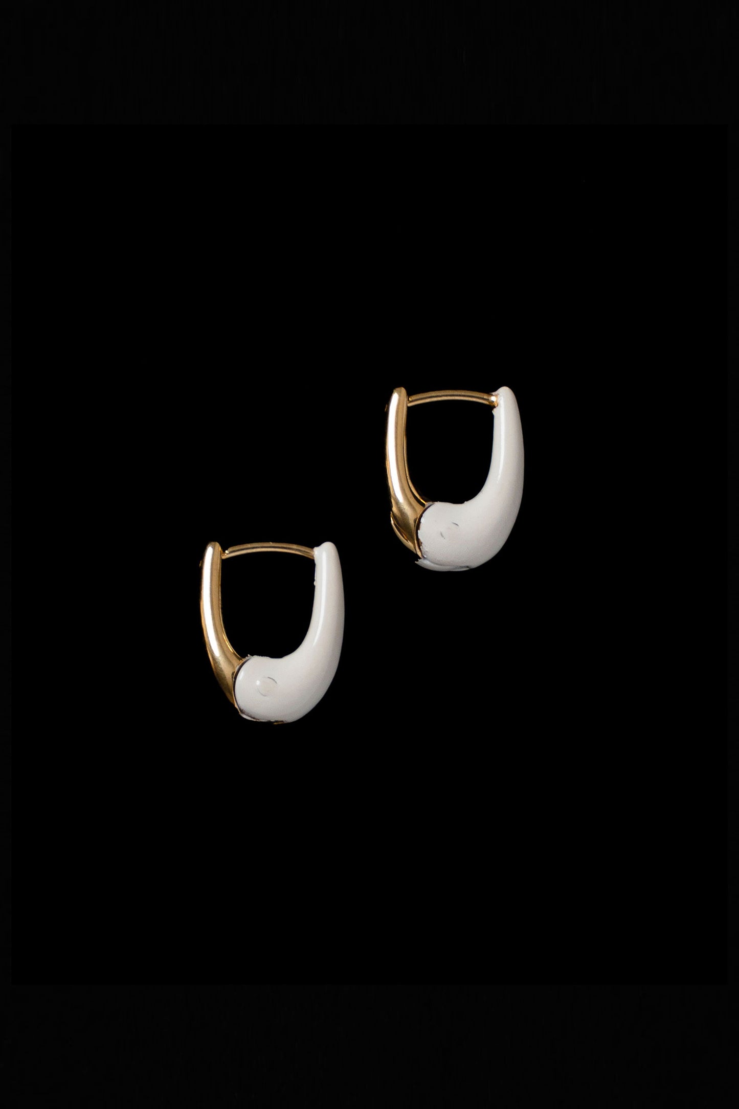 DIPPED TINY TINY PUFFY HOOPS