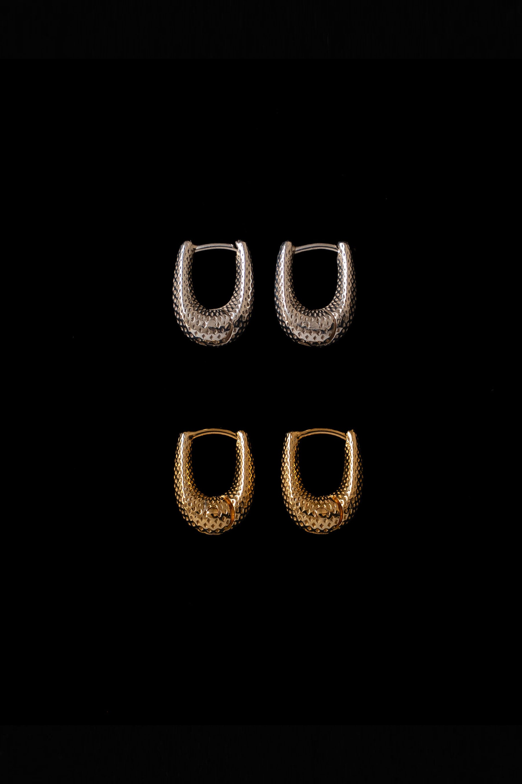 TINY TINY DOT PUFFY HOOPS｜R.ALAGAN(ララガン)公式通販｜ドット