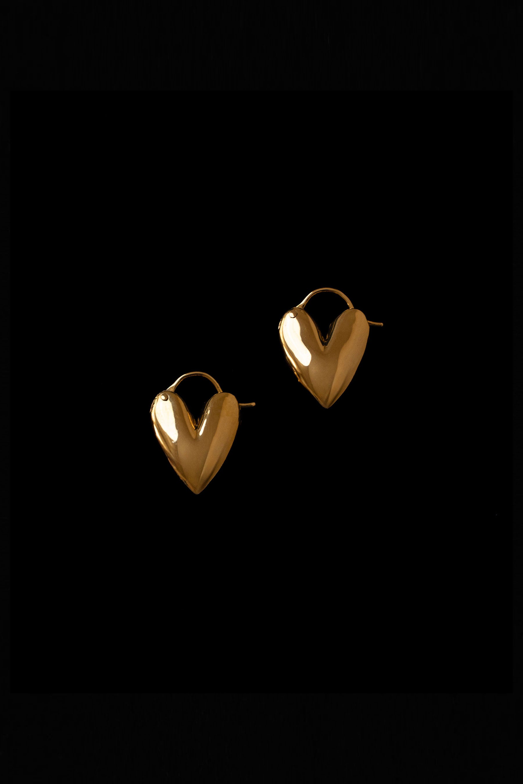 R. Alagan ゴールド ハート型ピアス TINY PUFFY HEART HOOPS｜R.ALAGAN(ララガン)公式通販｜パフィハート
