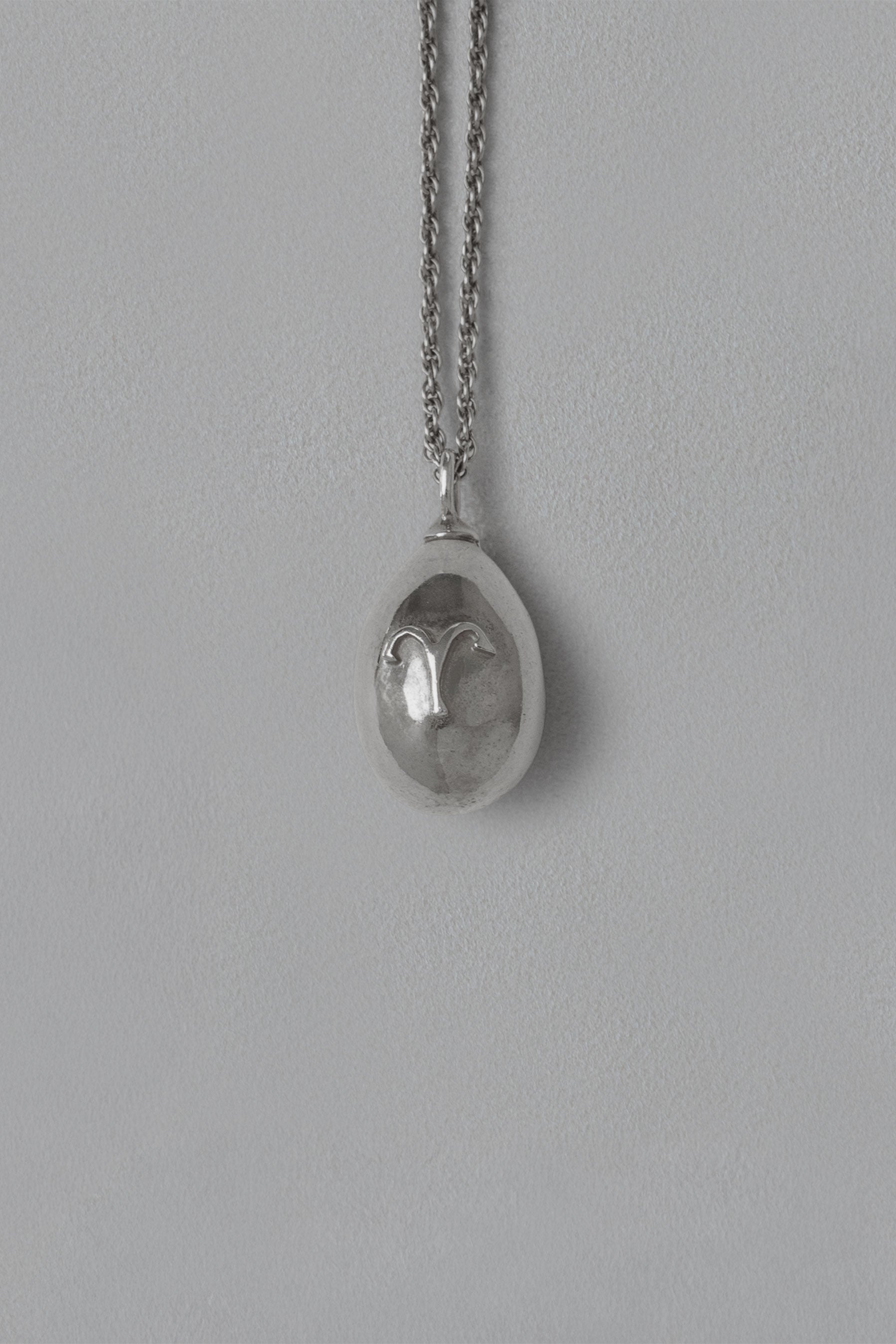 ASTROLOGY NECKLACE/Aries