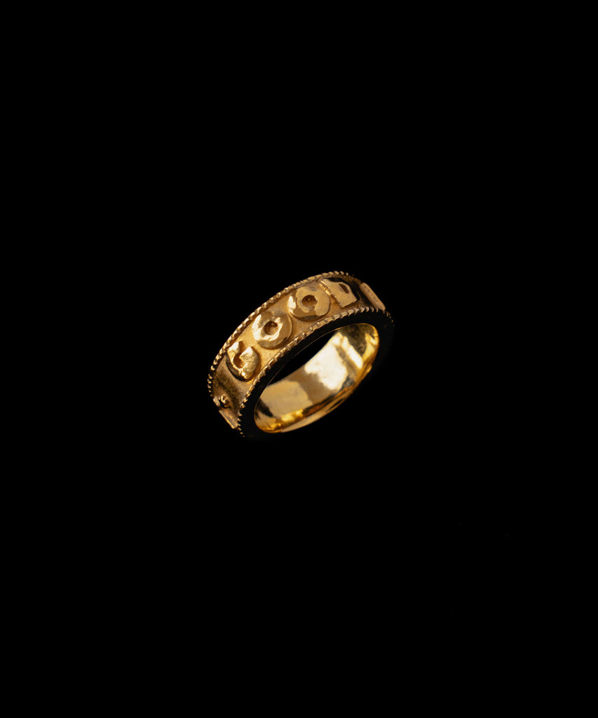 ENGRAVED RING 