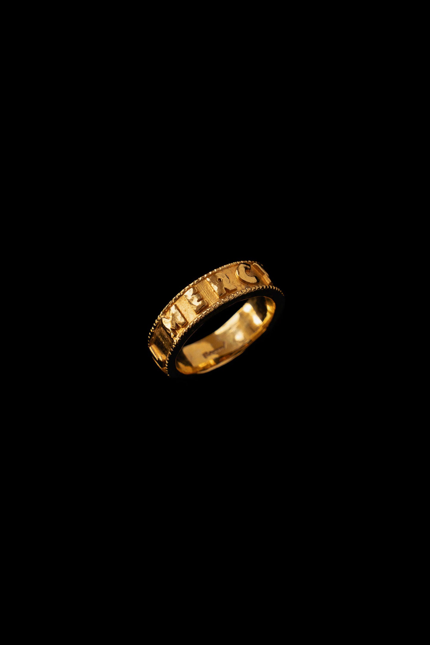 ENGRAVED RING "GRATEFUL MERCY"
