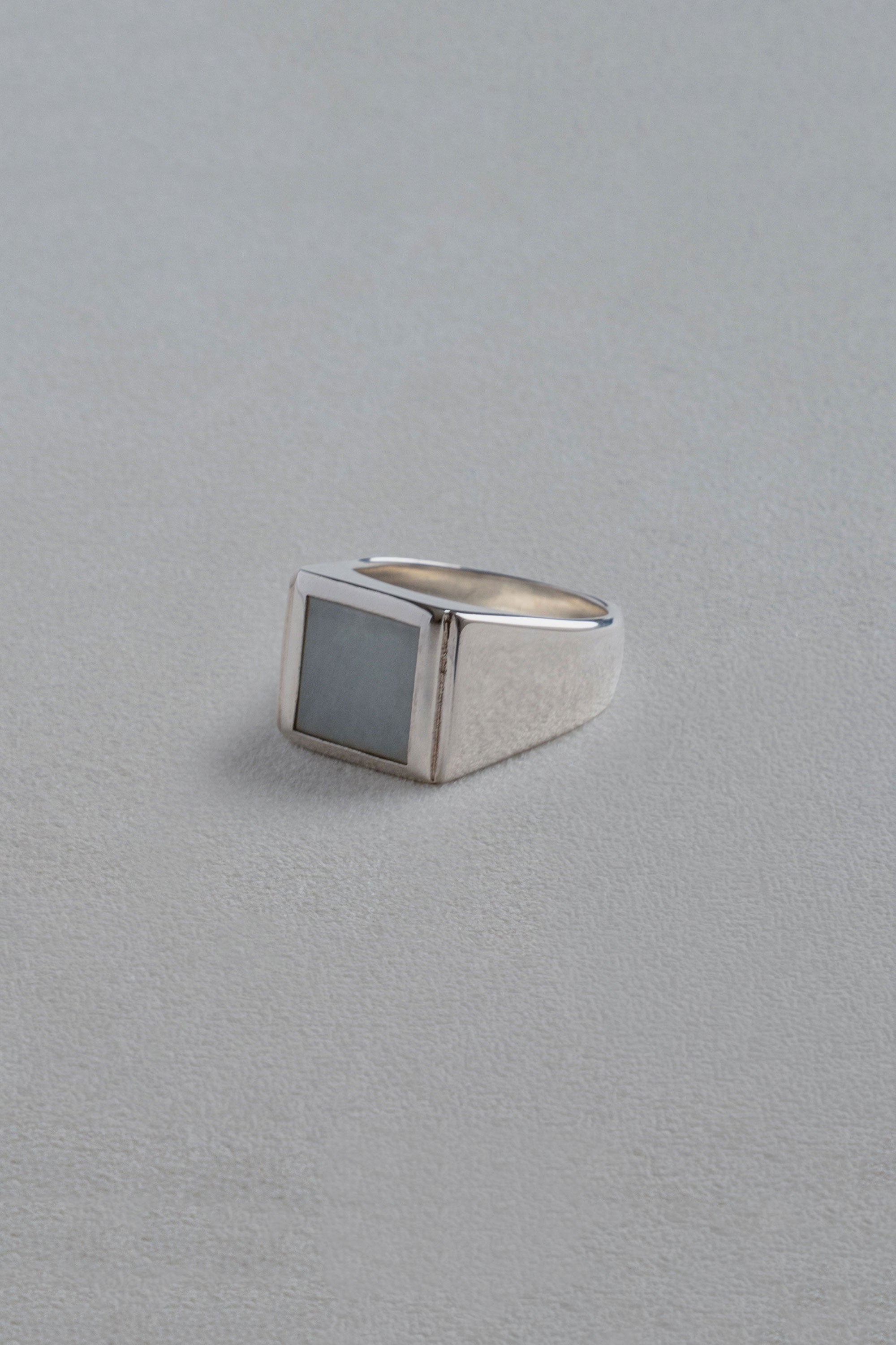 GRAND FATHER RING /JADEITE