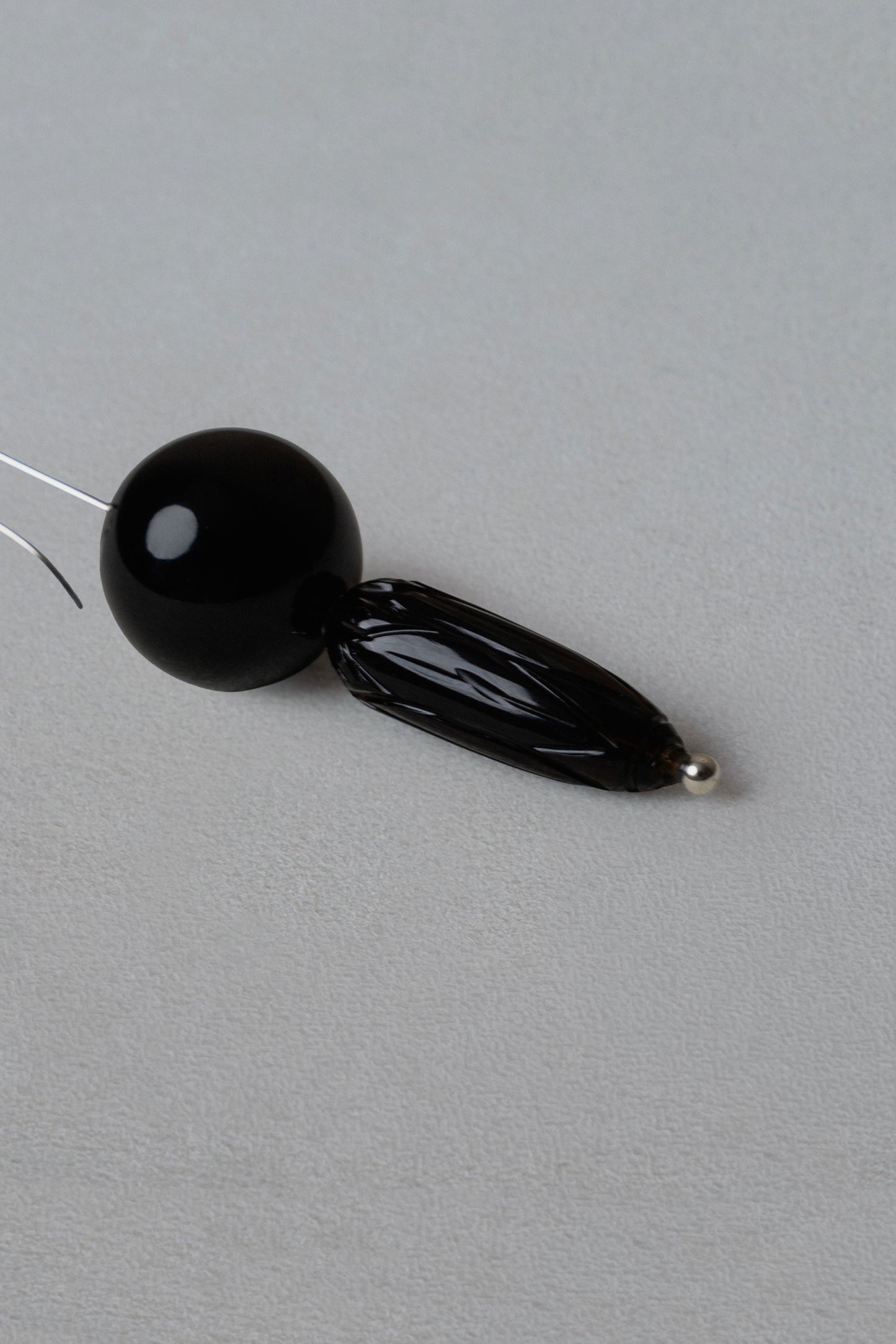 HISHI DROP EARRINGS/BLACK