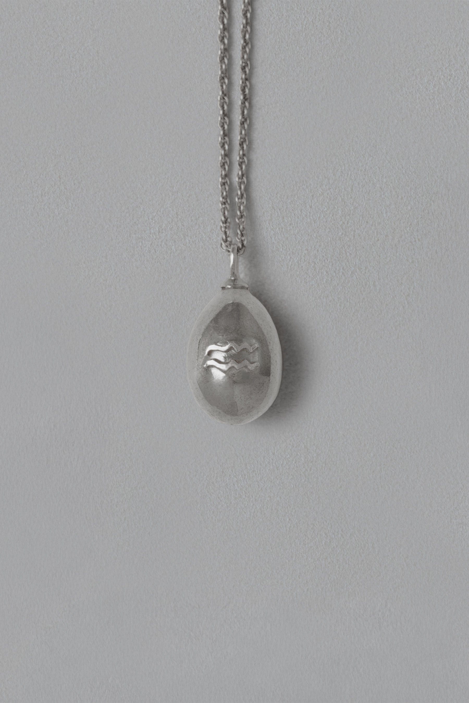 ASTROLOGY NECKLACE/Aquarius